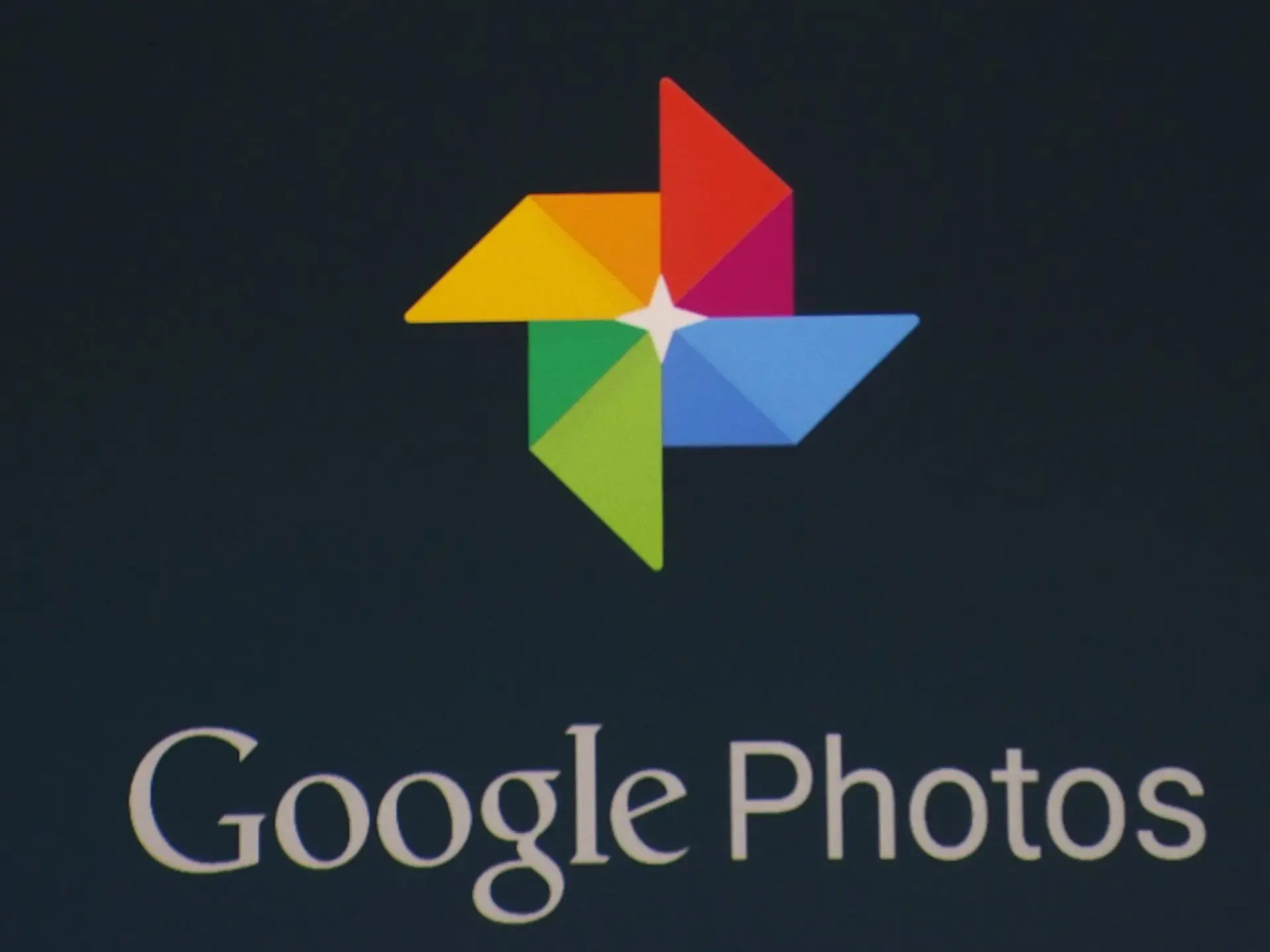 امکان تهیه پشتیبان و اشتراک گذاری سریع تر به Google Photo اضافه شد