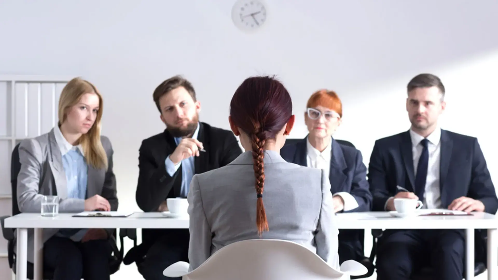 چگونه  در هر موقعیتی  بدون ترس خود را معرفی کنیم؟
