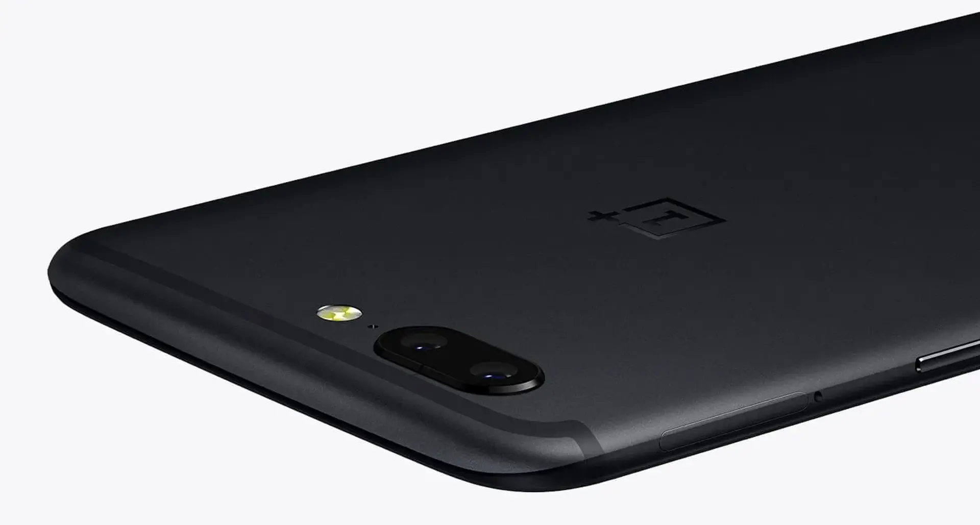 افشای قیمت احتمالی OnePlus 5 یکی از پرچمداران آینده بازار موبایل
