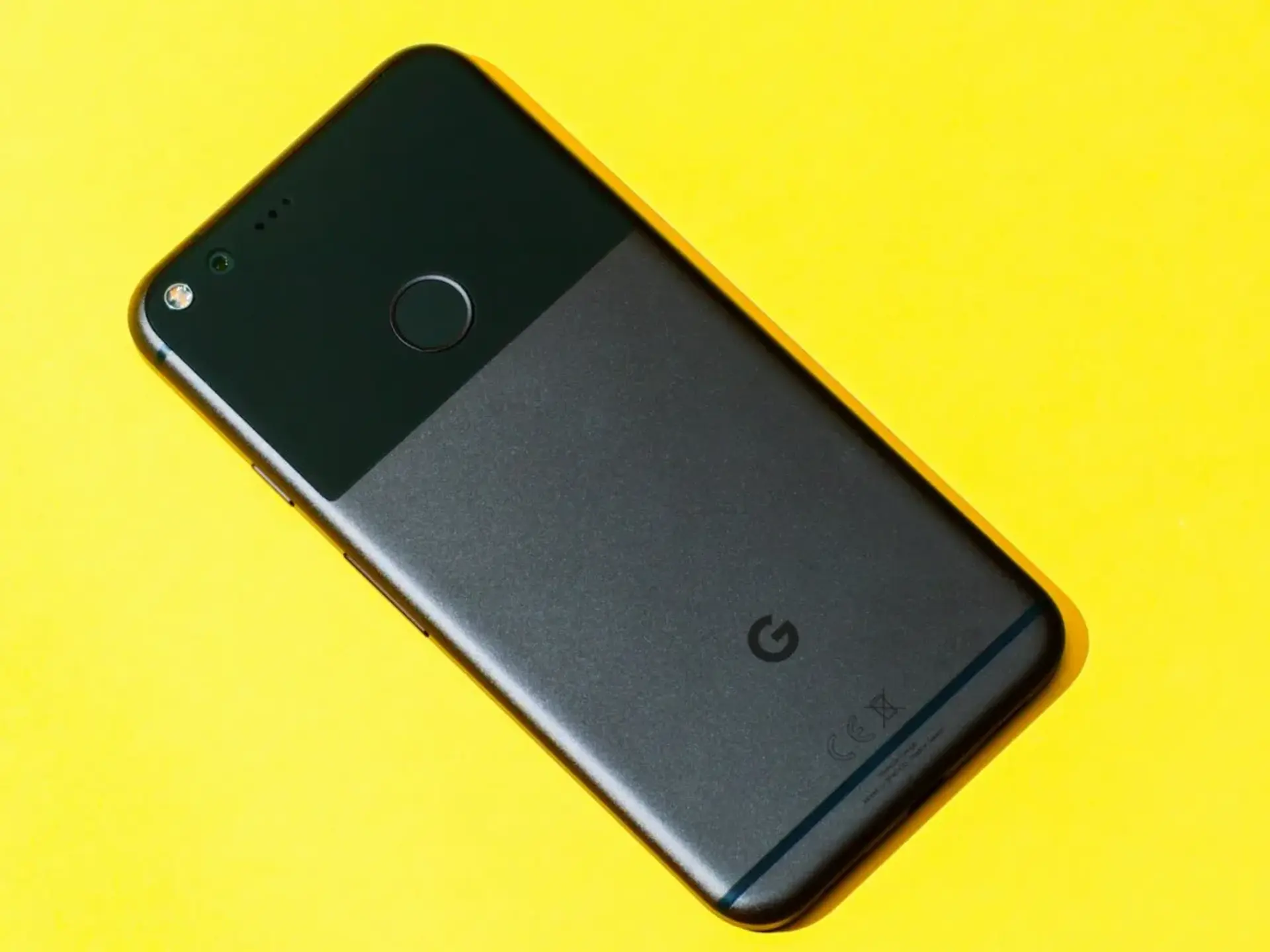 آنچه درباره ی تلفن همراه جدید گوگل Pixel 2 می دانیم