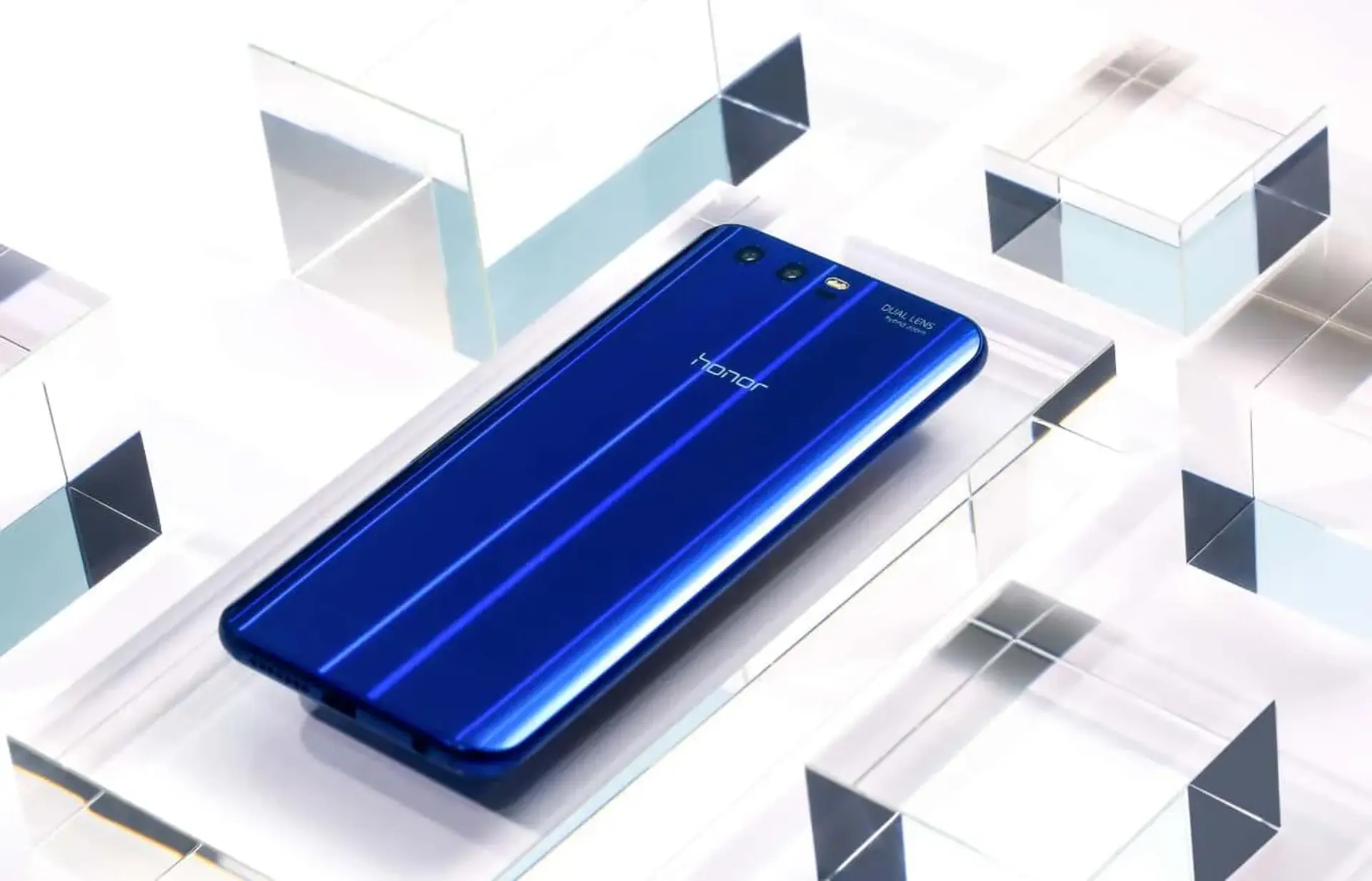 فروش بیش از یک میلیون گوشی Honor 9 در ماه اول