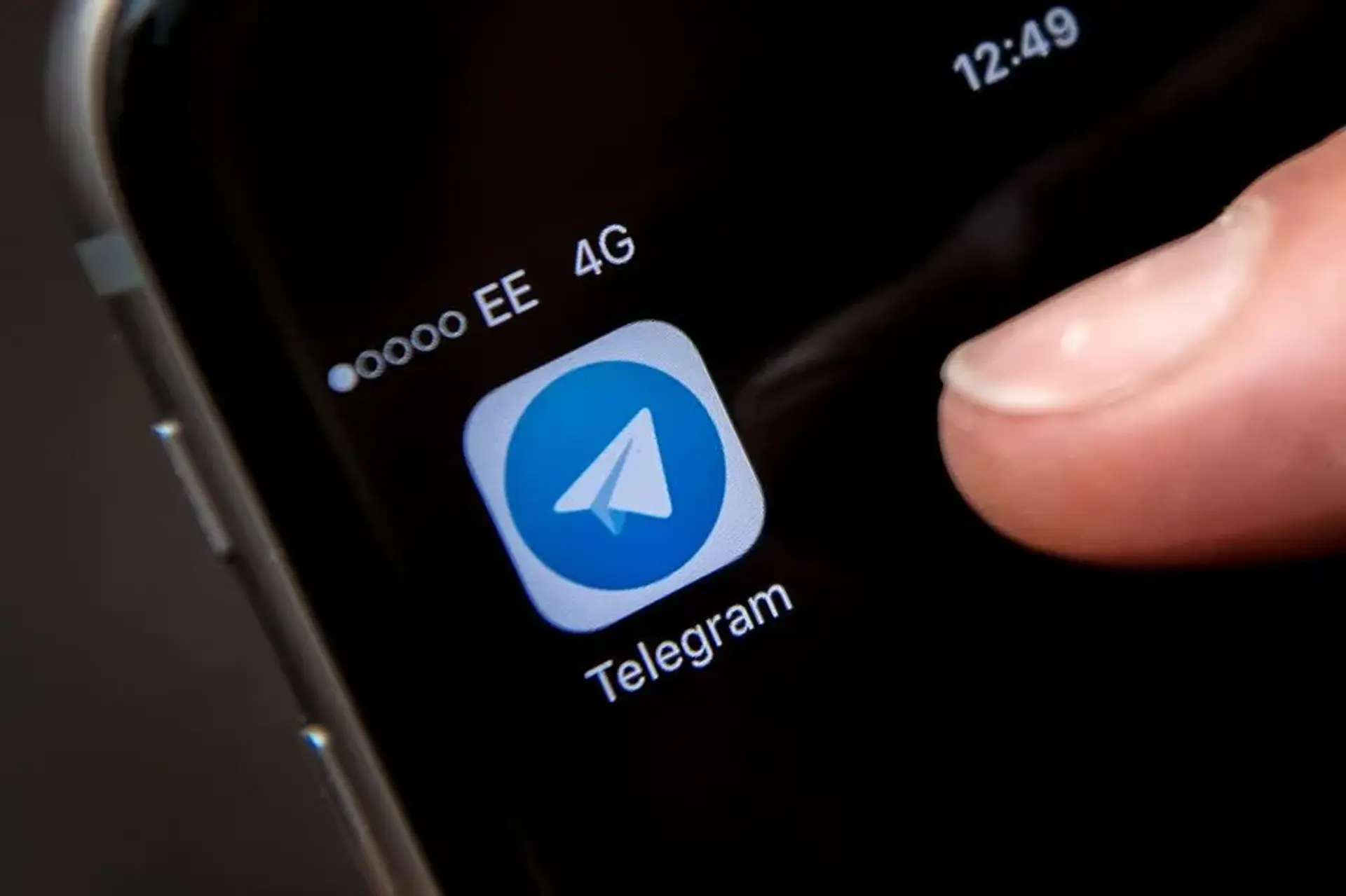 Telegram از این پس محتوی تروریستی را از این شبکه ی اجتماعی پاک خواهد کرد