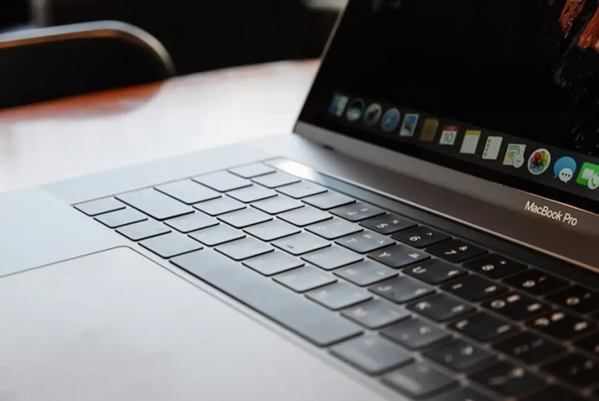 تعویض رایگان MacBook های قدیمی کاربران با مدل های جدید