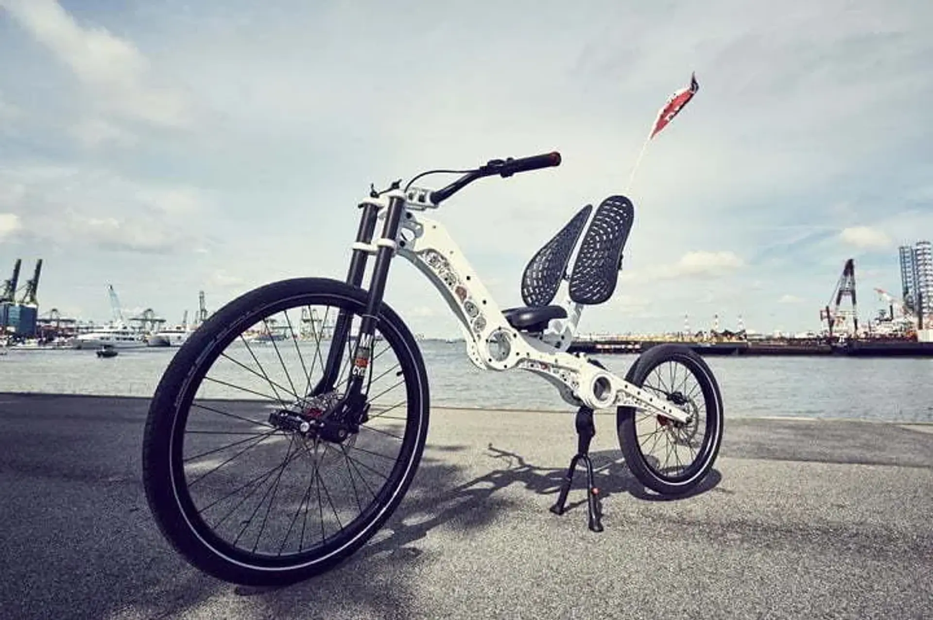 دوچرخه ی MC2 Chopper : شگفت انگیز، پیشرفته و گران قیمت
