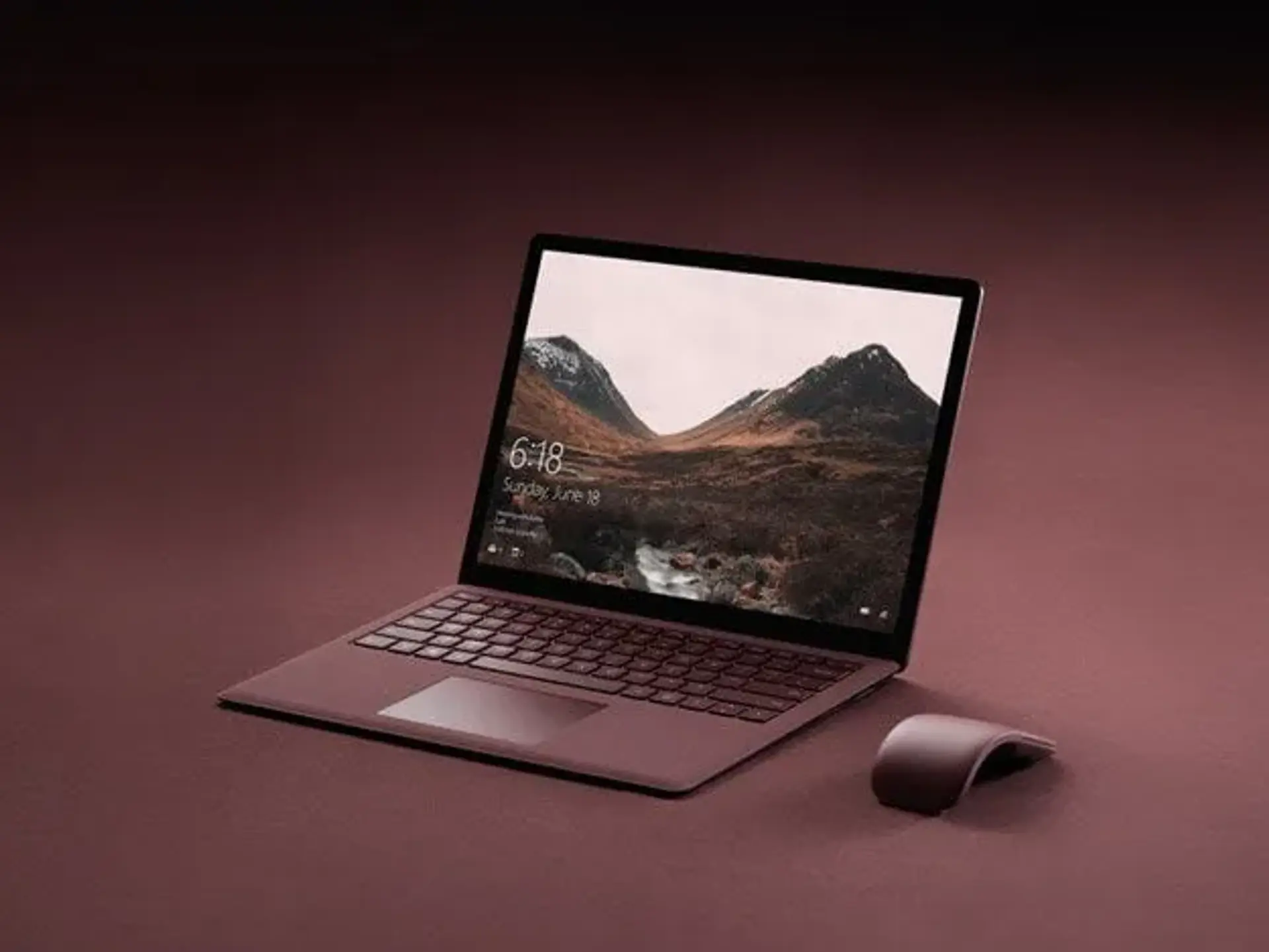 نرخ بازگشت بالا در Surface Book مایکروسافت