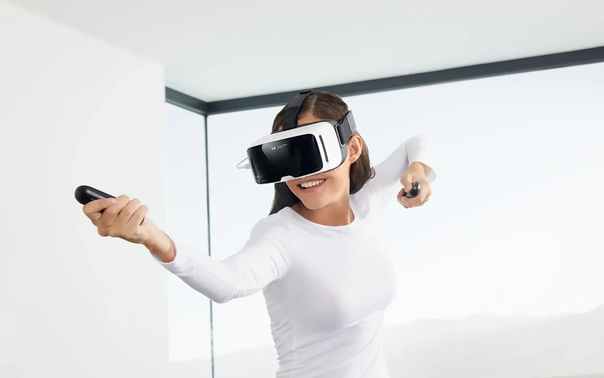 تجربه VR gaming با هزینه‌ای به مراتب کمتر از طریق محصول جدید زایس (Zeiss)