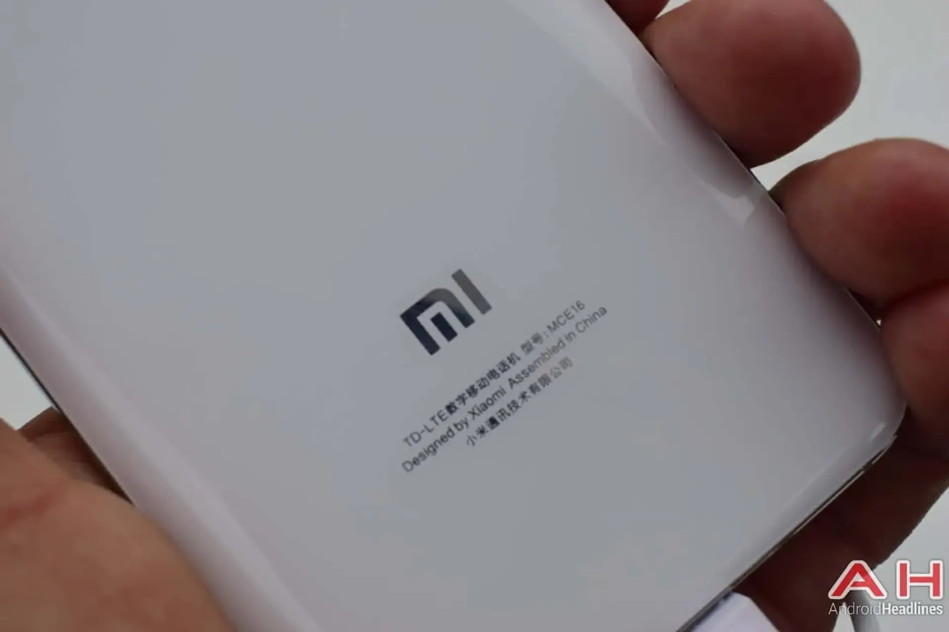 شیائومی کایرون با پردازنده ی اسنپدراگون 835 و 6GB رم