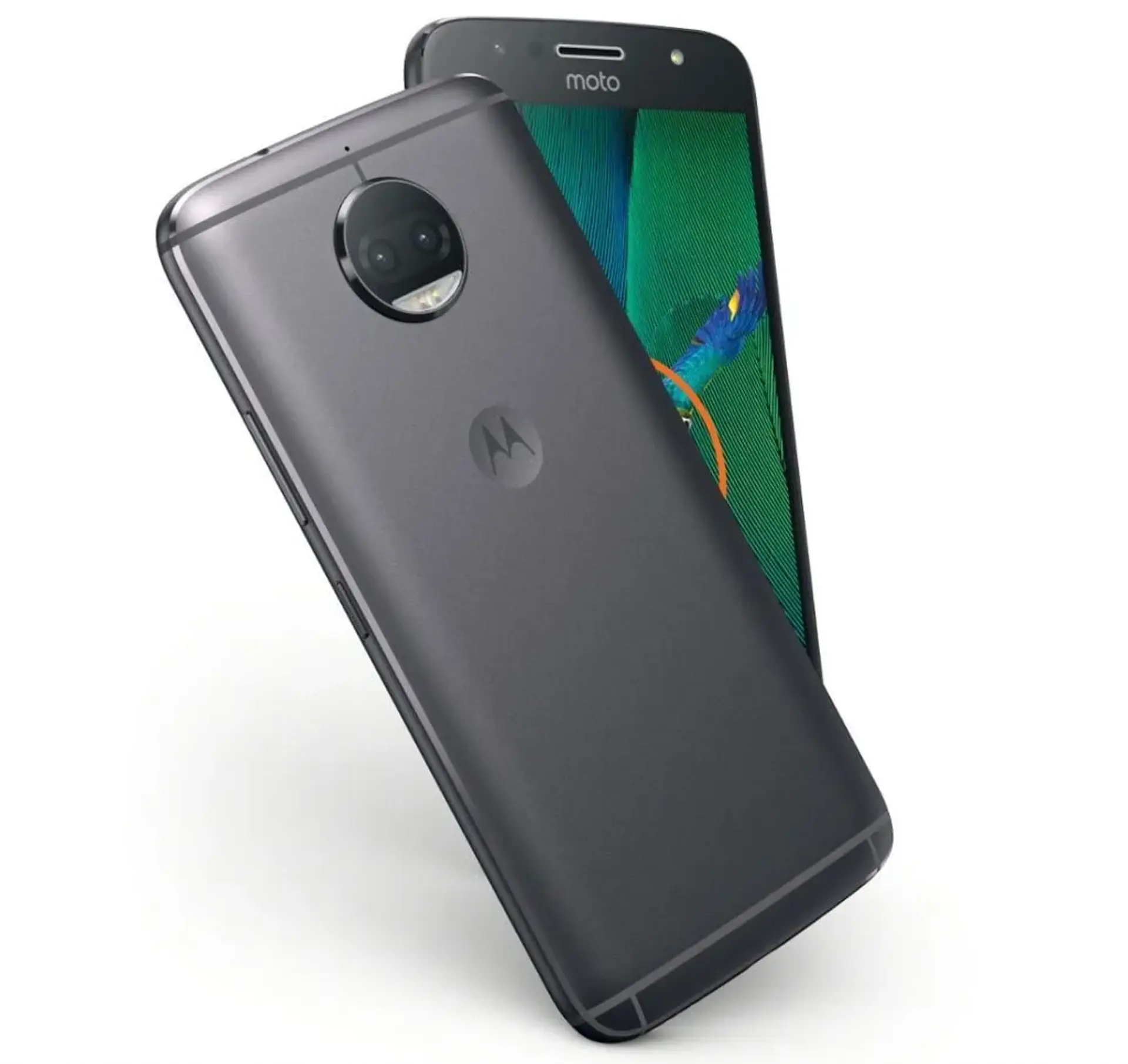 گوشی Moto G5S Plus در تاریخ 29 سپتامبر (7 مهر 96) با مبلغ 230 دلار در ایالات متحده