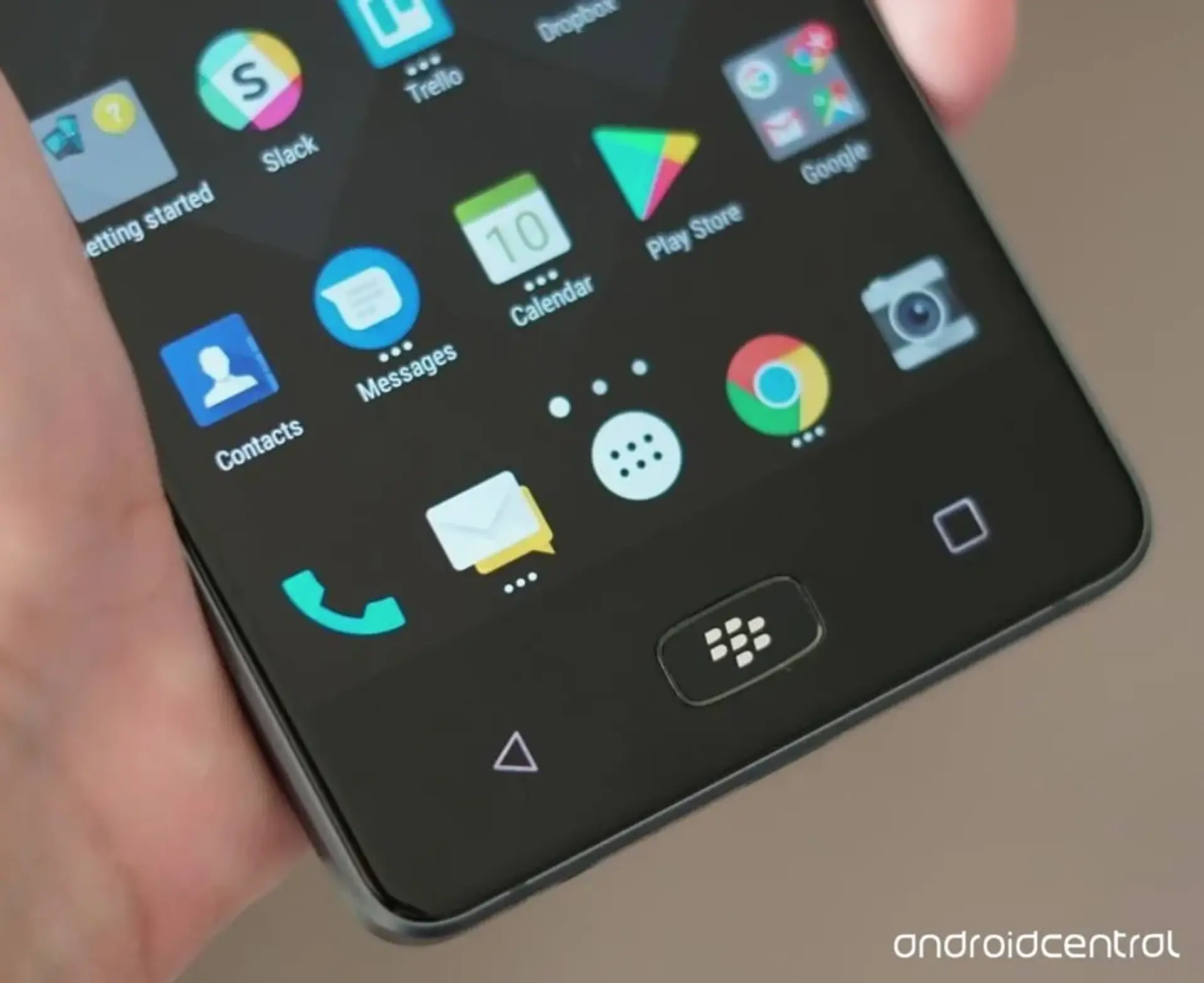 مشخصات کامل گوشی بلک بری موشن(BlackBerry Motion)
