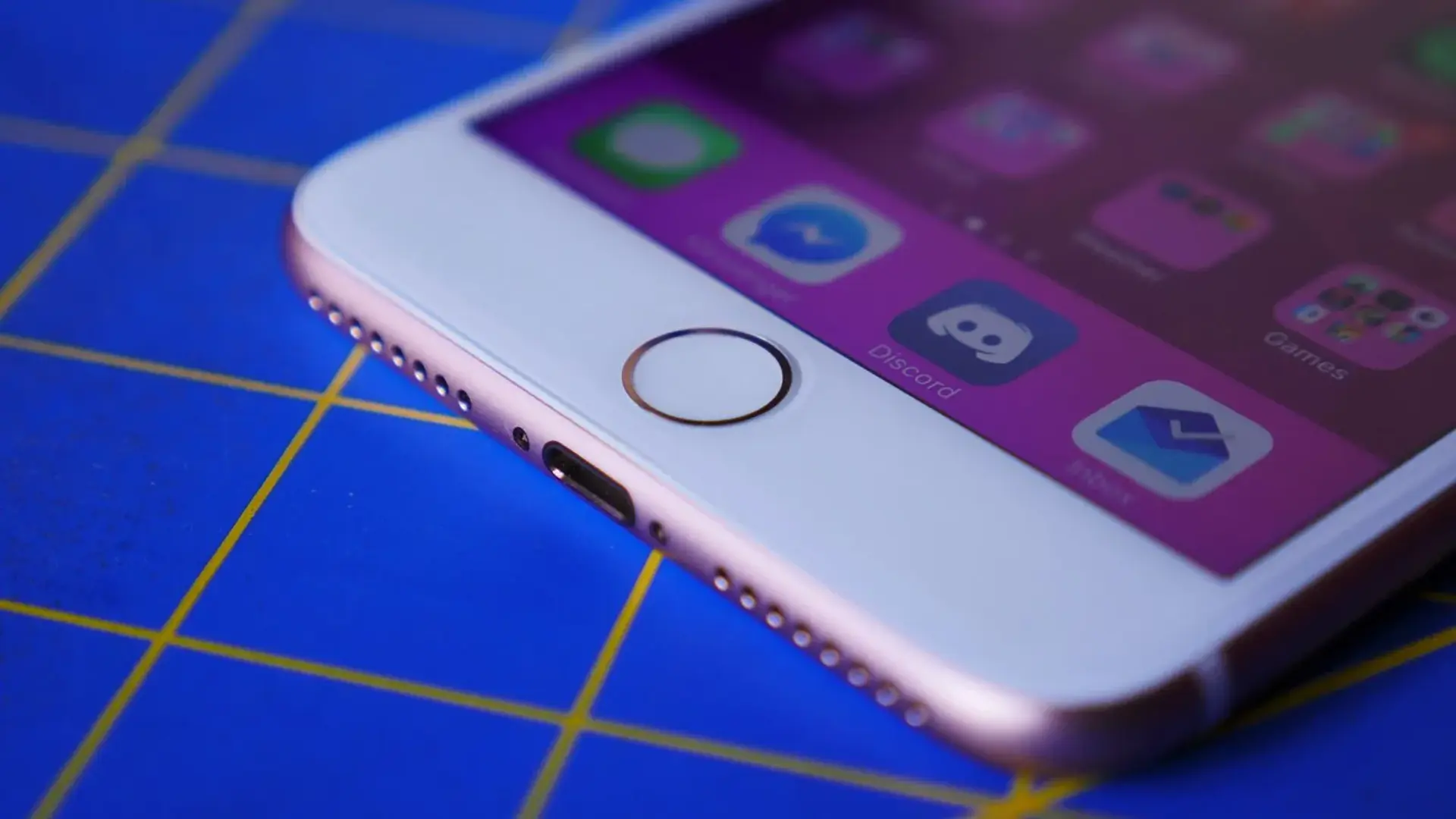 با به روز رسانی iOS 11 آیفون یا آیپد خود را بدون استفاده از دکمه پاور خاموش کنید