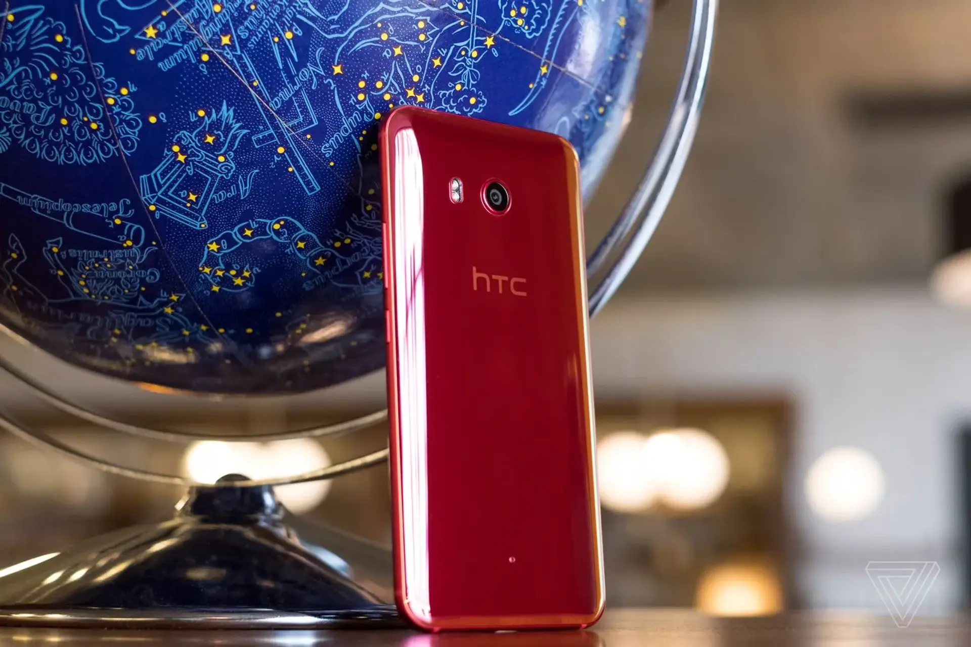 جانشین احتمالی گوشی HTC U11 در تاریخ 2 نوامبر مشخص می شود