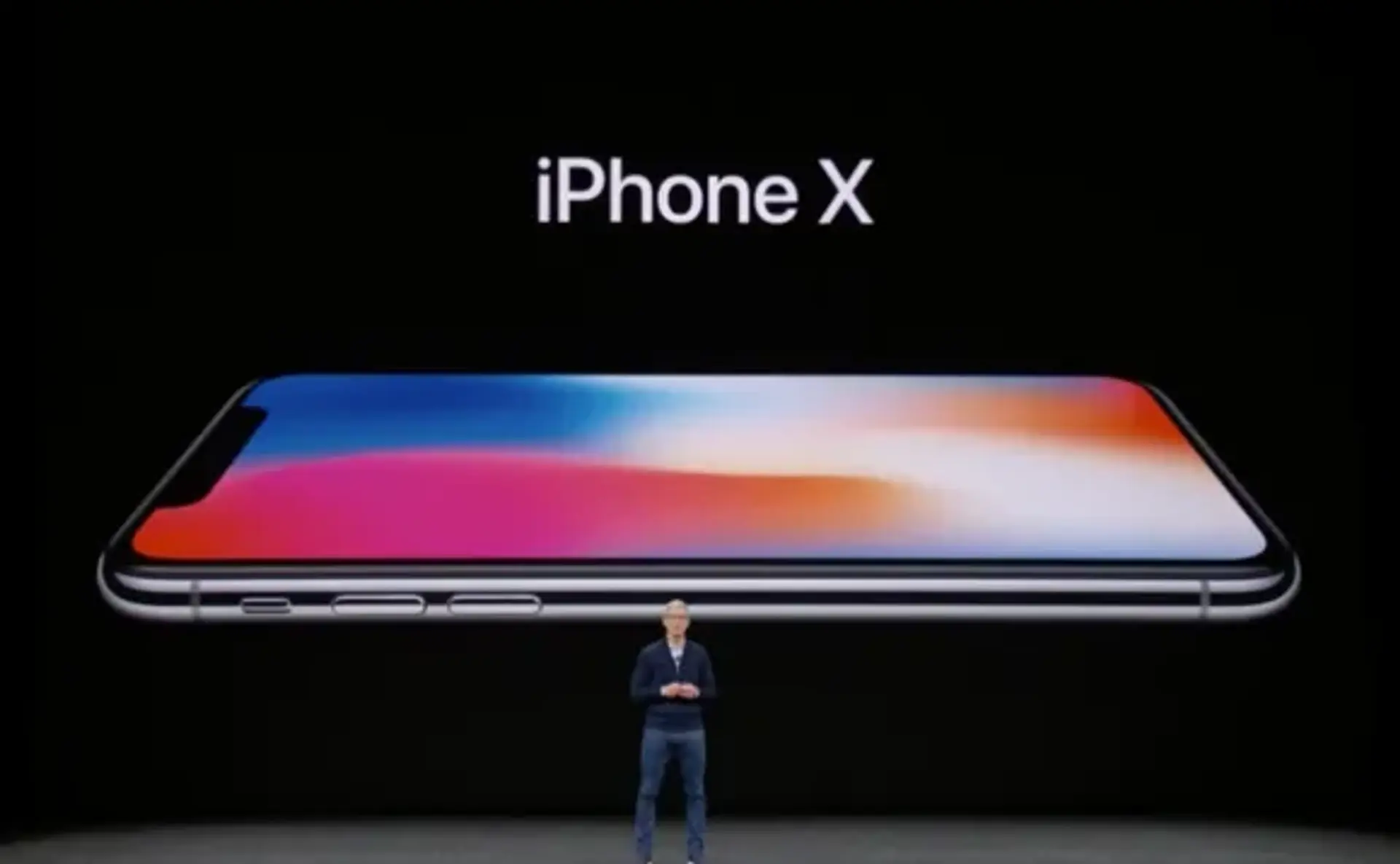 اپل آمار پیش خرید آیفون X را فراتر از حد انتظار توصیف کرد