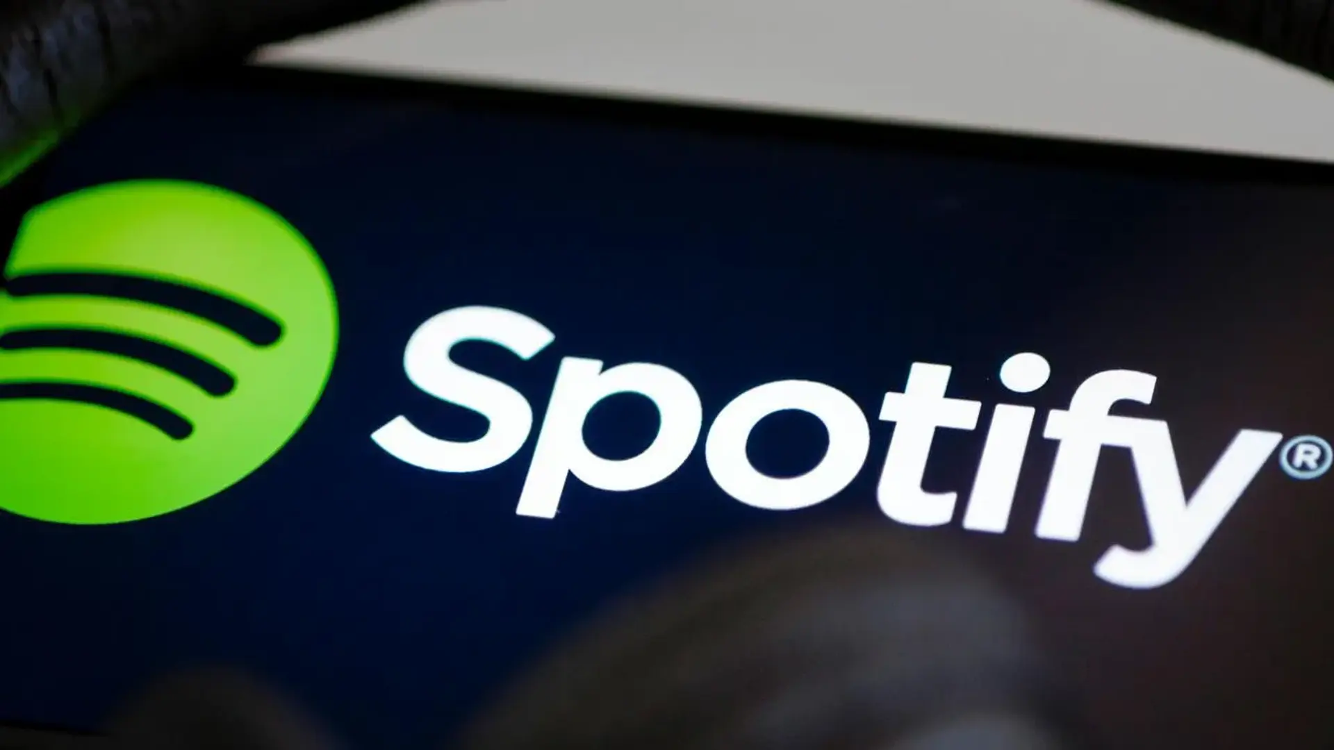 بار دیگر Spotify سیاست‌های انحصار طلبانه‌ی اپل را محکوم کرد