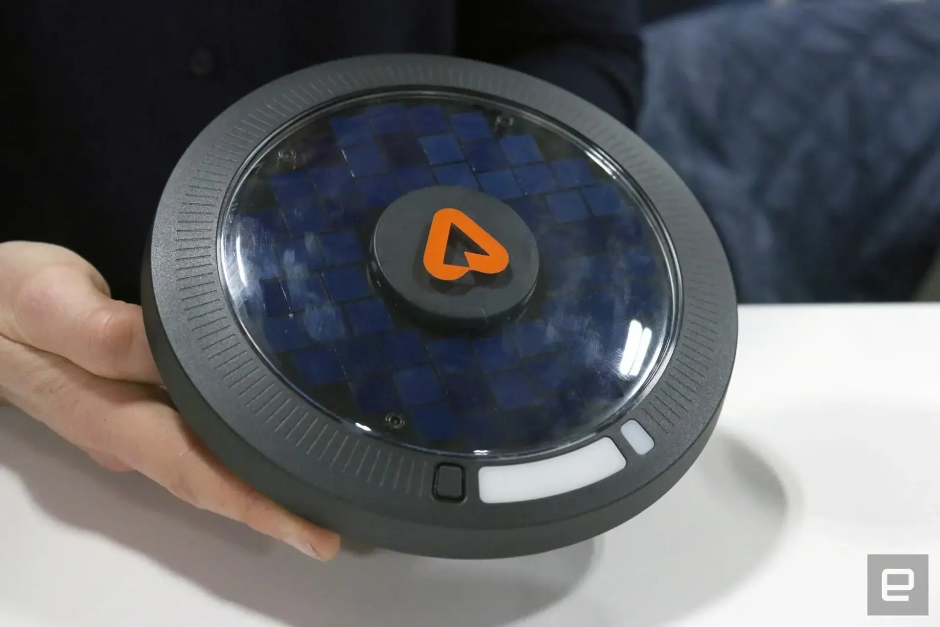 Arable ،اولین سنسور مخصوص باغبانی مدرن، به کمک کشاورزان می آید! ( CES 2018)