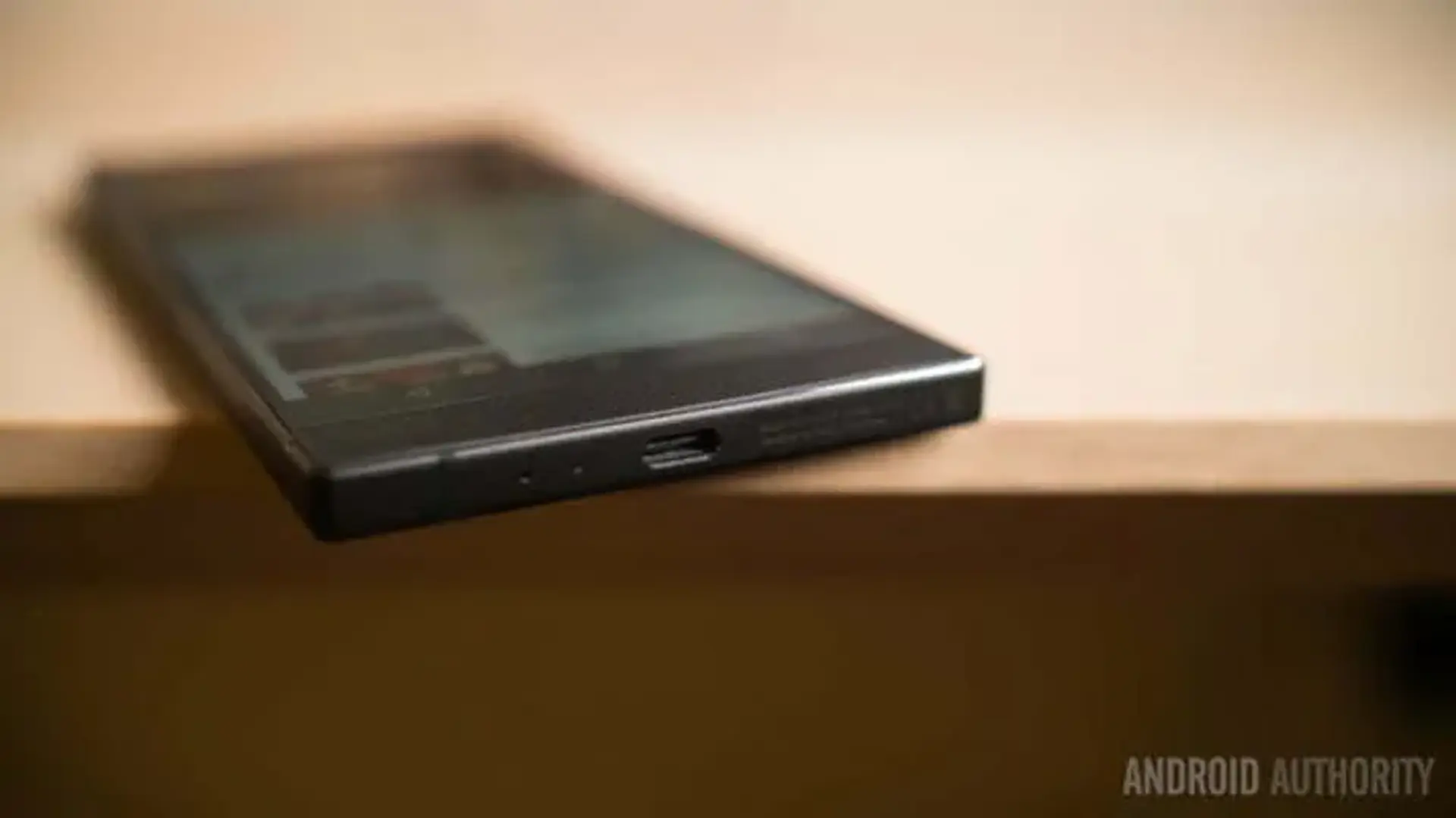 شایعه ی داغ ورود  Razer 2 به IFA 2018 با پروژه ی لیندا