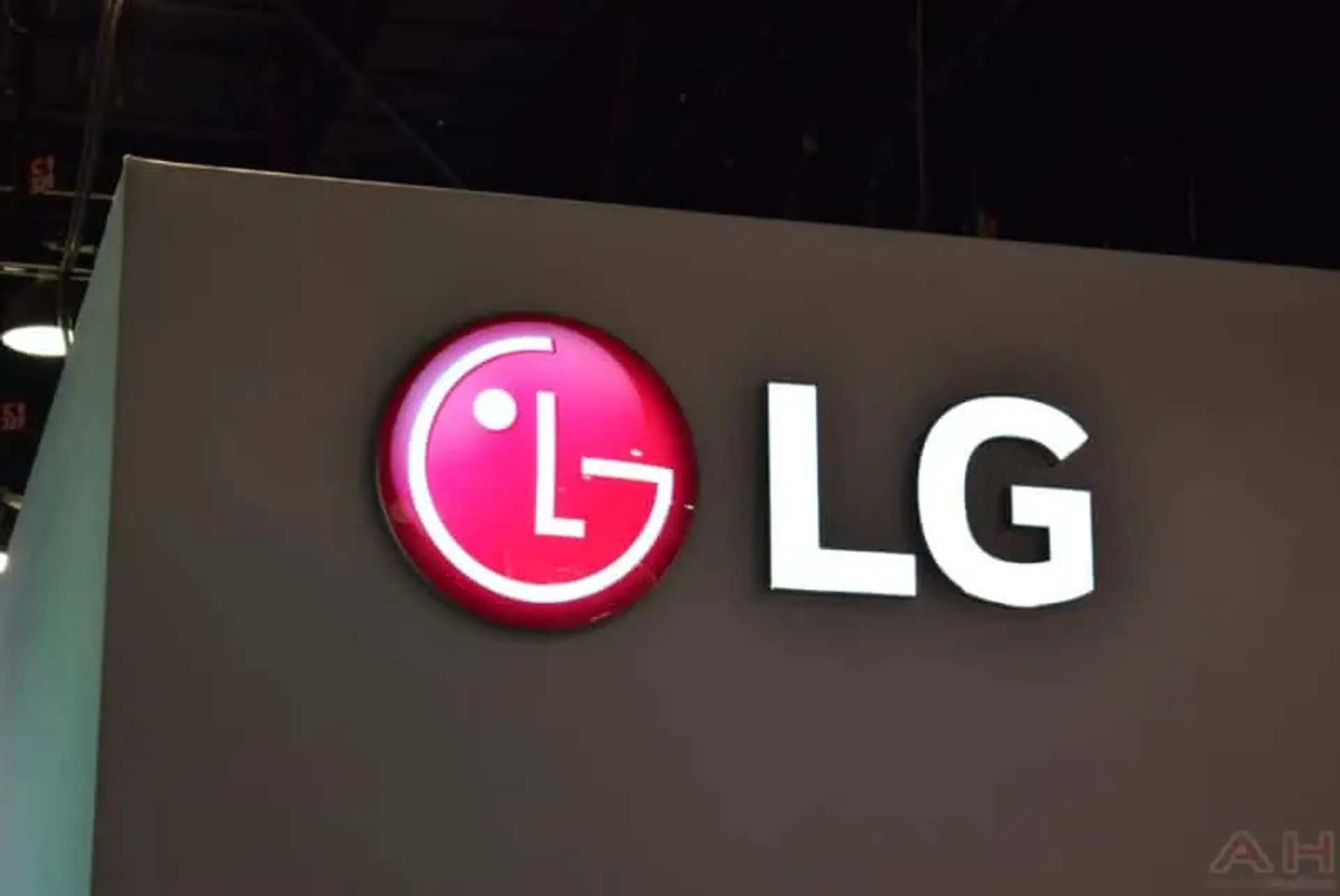 براساس شواهد LG در حال تولید میان رده اندرویدی Q7 می باشد