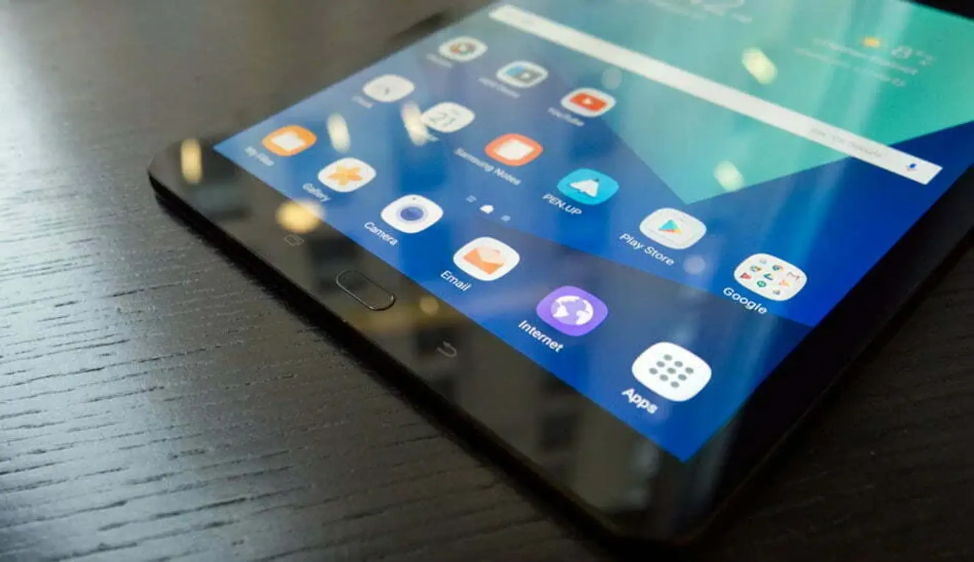 تاریخ عرضه سامسونگ گلکسی Tab S4 نزدیک است