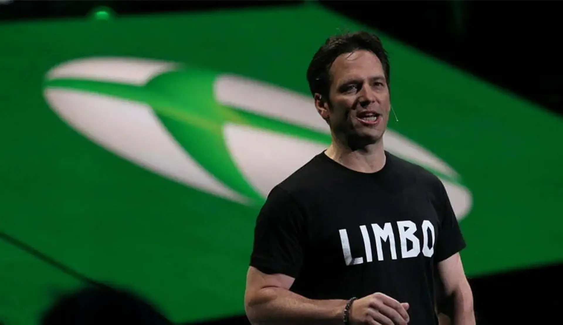 E3 2018: به گفته فیل اسپنسر نسل بعدی کنسول ایکس باکس در دست ساخت است