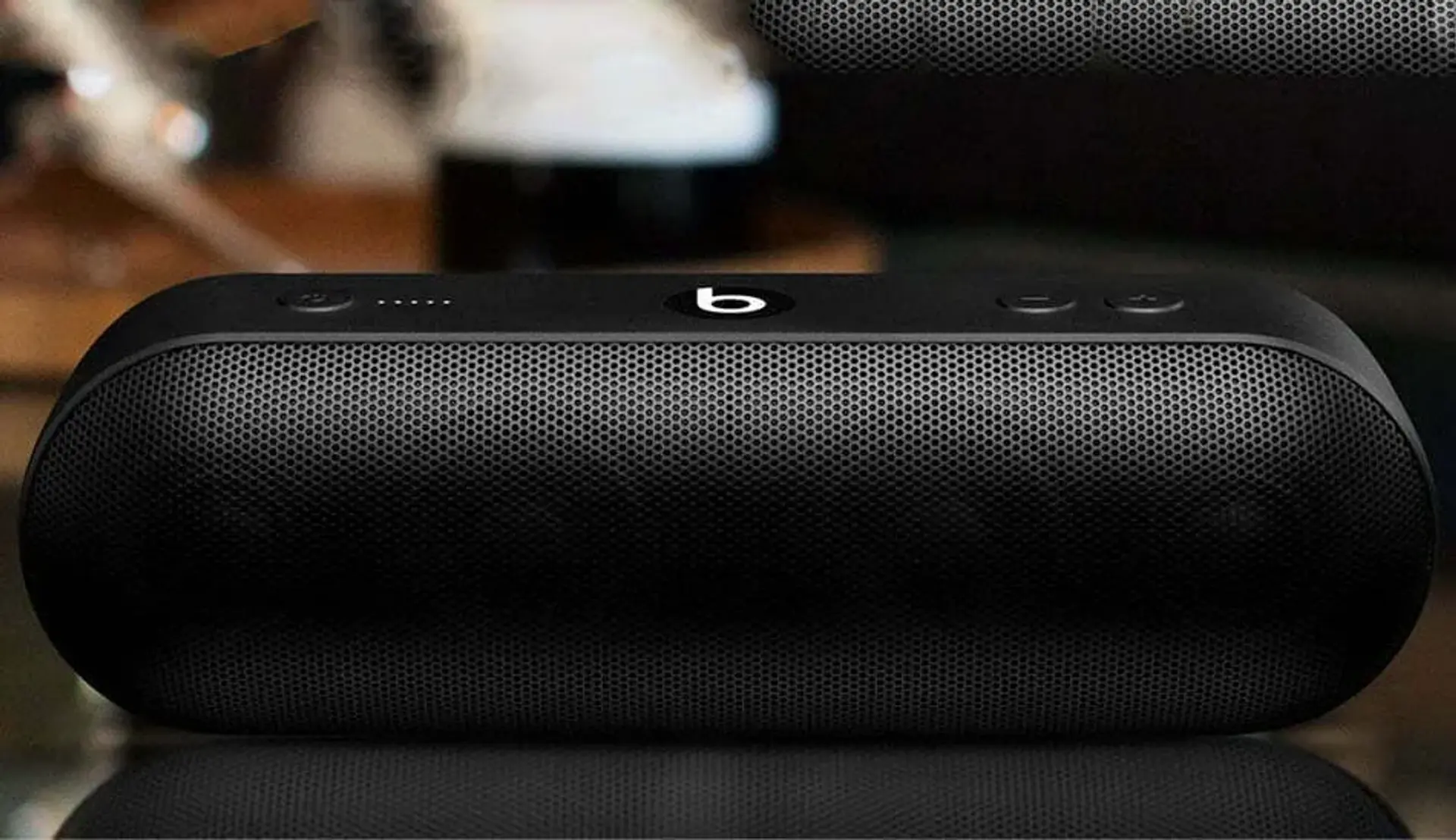 اپل آپدیت برنامه +Beats Pill را با قابلیتی جدید برای آیفون X منتشر کرد