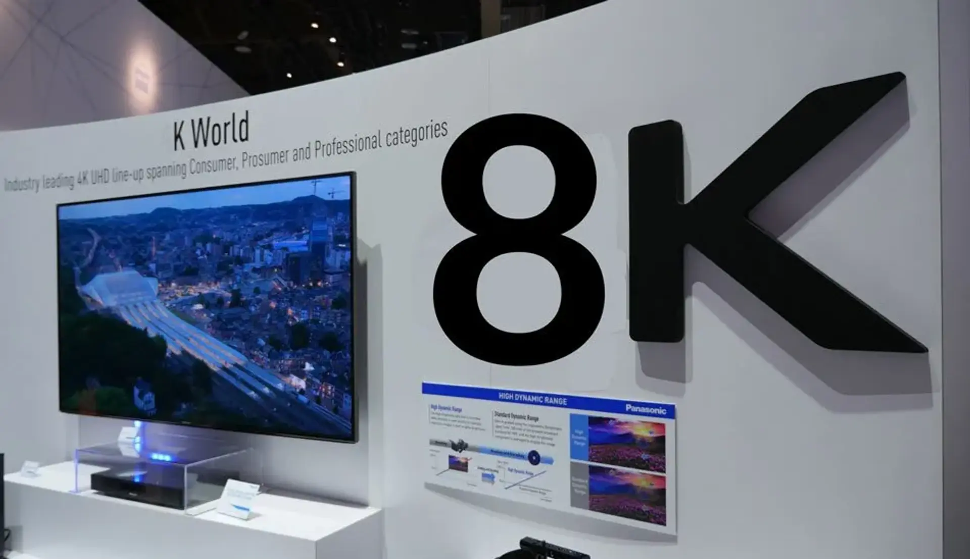 سامسونگ به زودی دو مدل تلویزیون 8K عرضه می کند