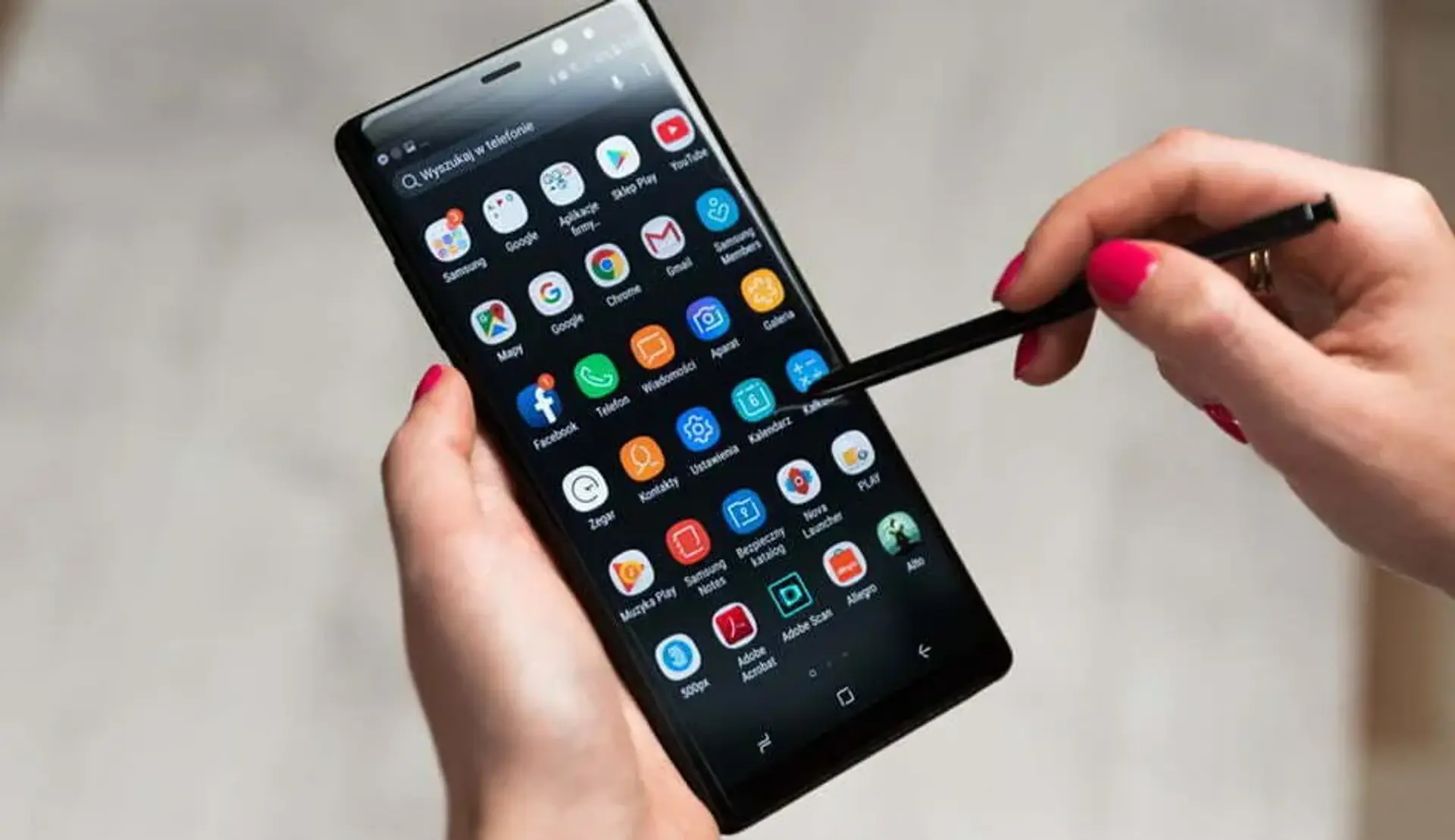 سامسونگ گلکسی نوت 9 و S Pen در یک تصویر تبلیغاتی دیده شدند