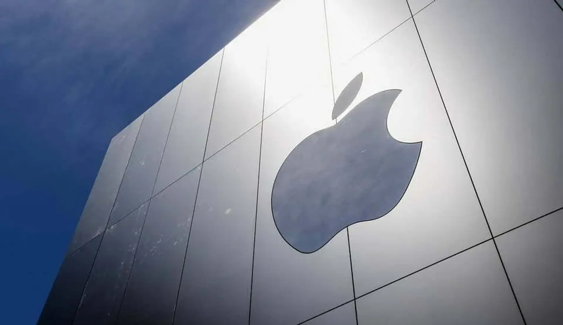 اپل به نقض قوانین فروش در کشور ژاپن متهم شد