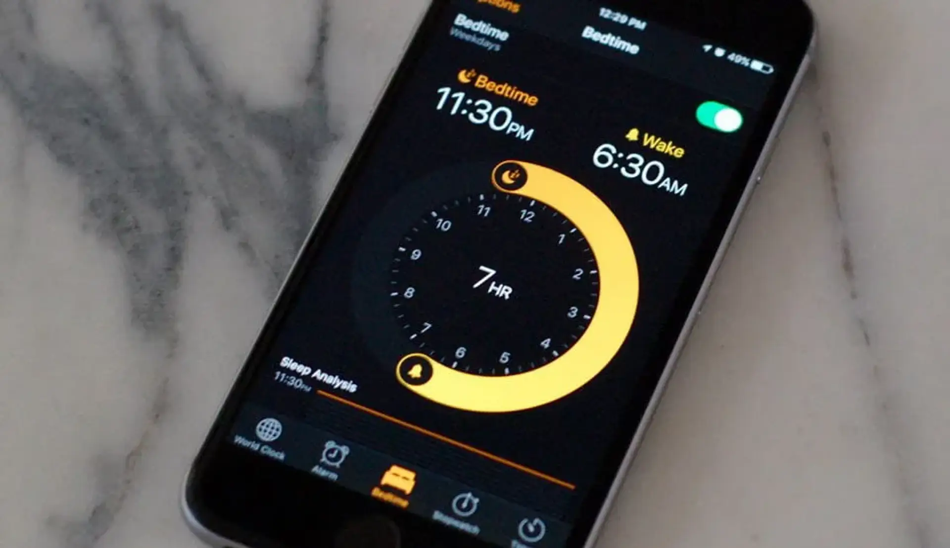 چگونه از ویژگی Bedtime در iOS برای تنظیم خواب خود استفاده کنیم؟