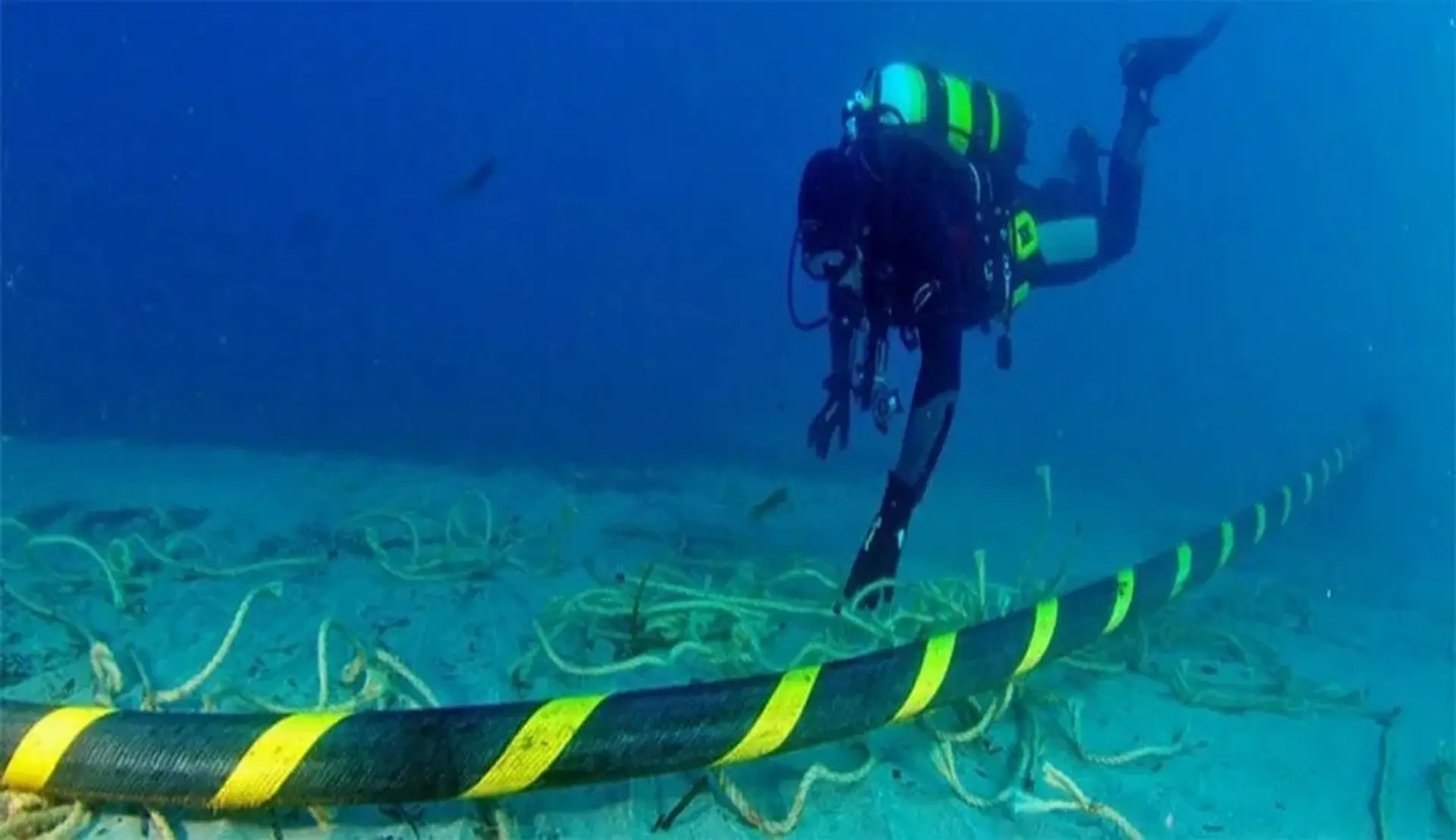 گوگل کابل خصوصی‌ خود را زیر آب‌ های اقیانوس اطلس راه‌ اندازی می‌ کند