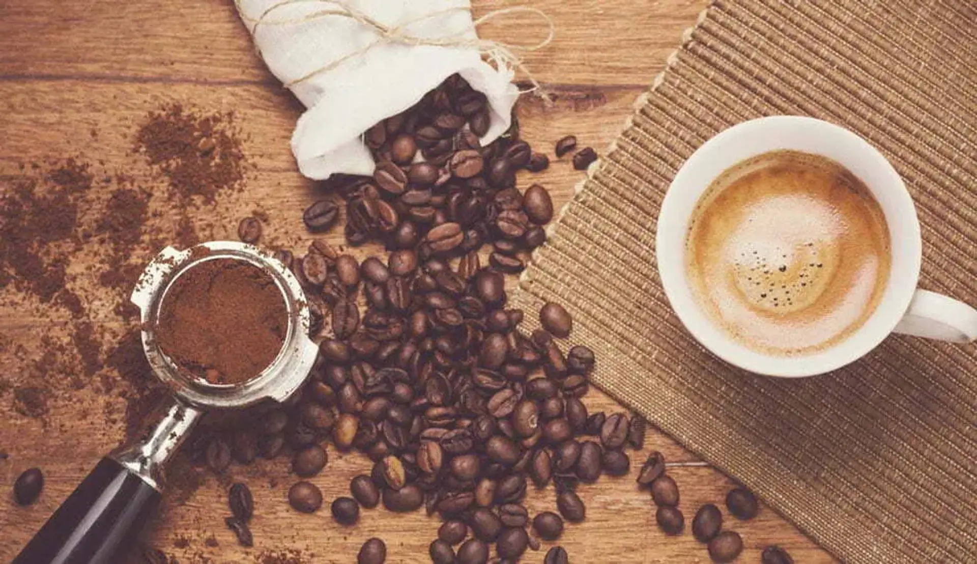 خوردن قهوه شما را سریع‌ تر و باهوش‌ تر و قوی تر می کند
