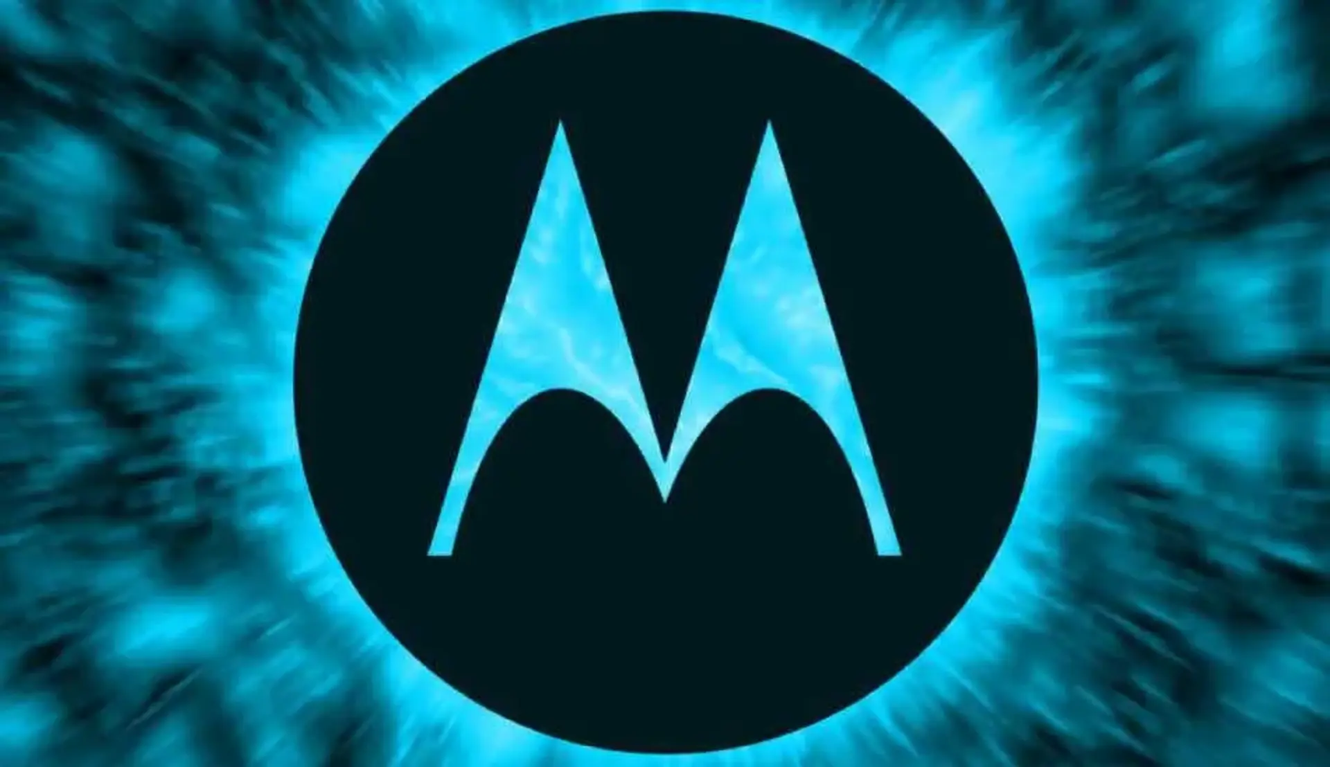 موتورولا احتمالا یک گوشی هوشمند جدید با صفحه نمایش تاشو ارائه می‌ کند