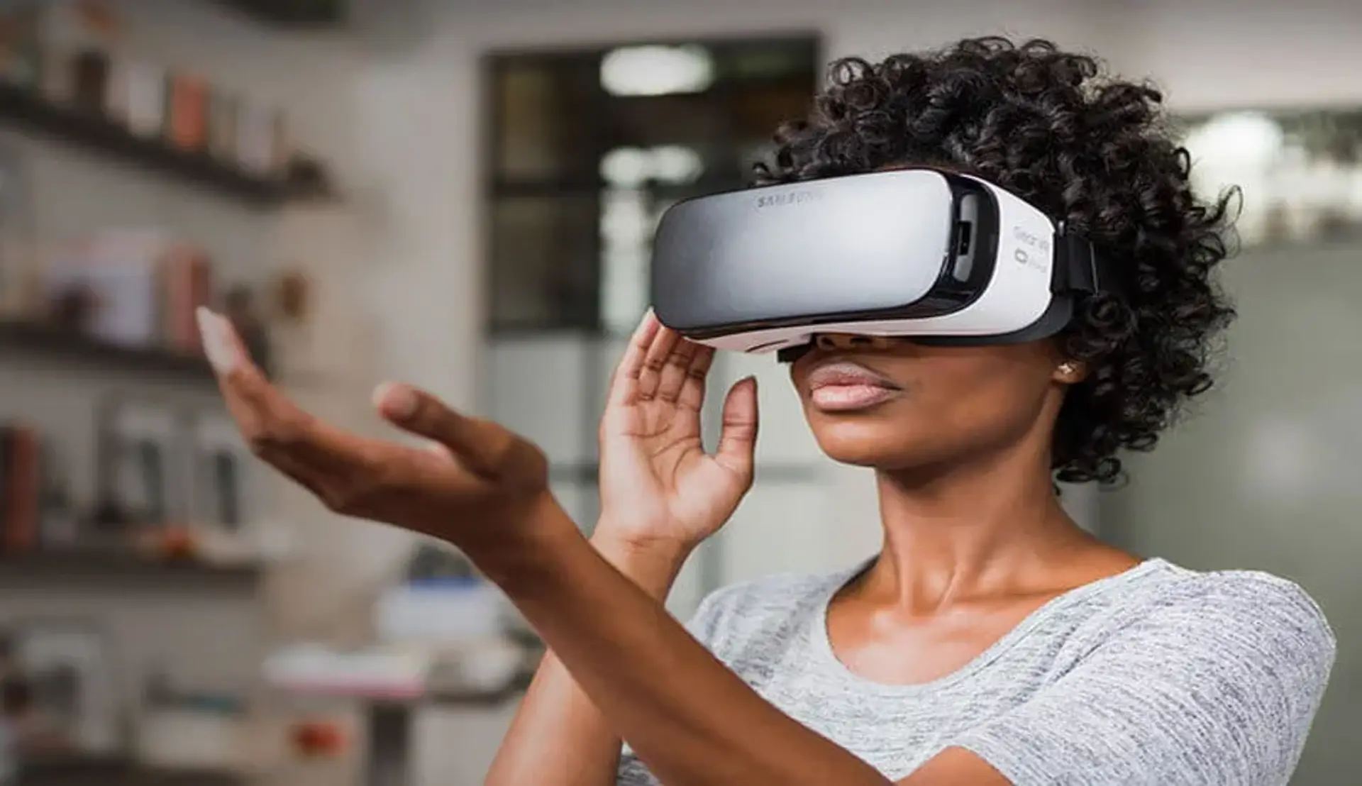 هدست واقعیت مجازی +Odyssey HMD سامسونگ مجوز FCC و بلوتوث را دریافت کرد