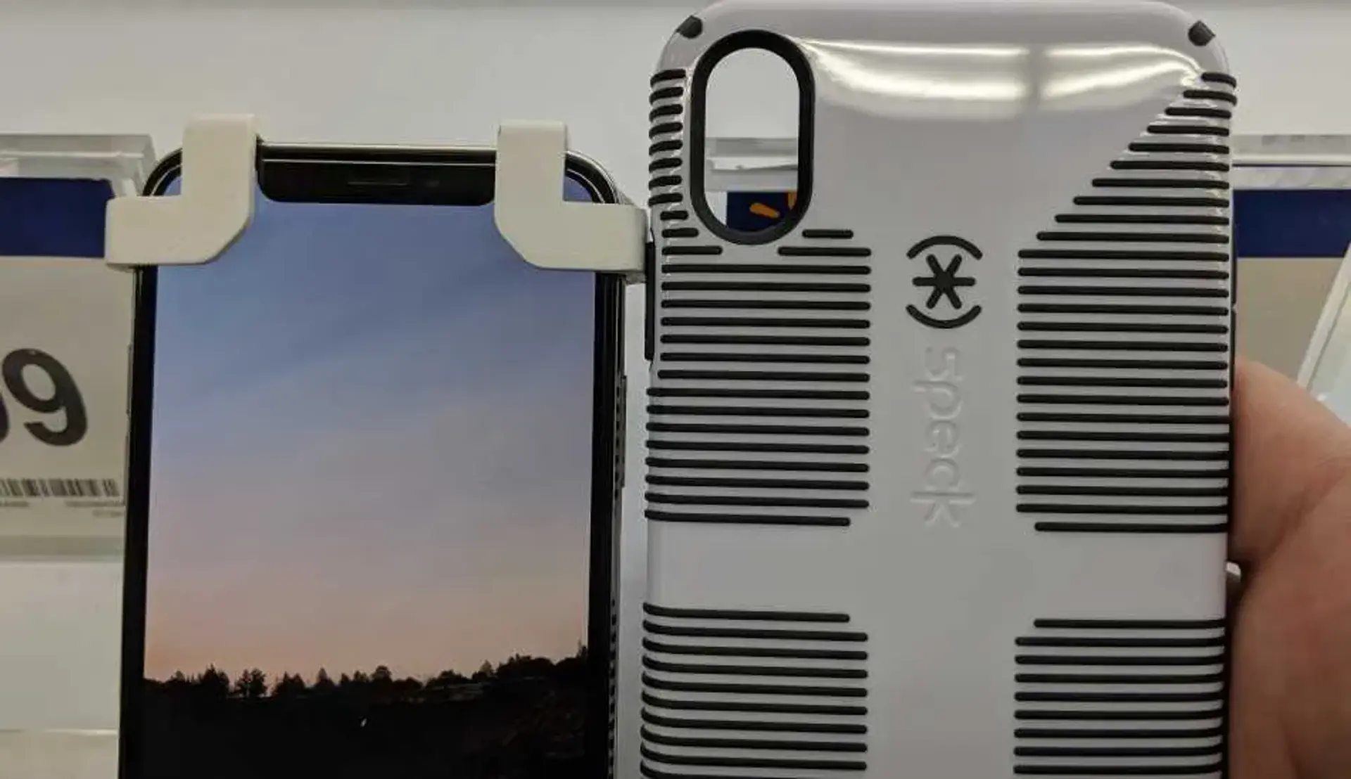 تصاویر مربوط به قاب دو گوشی‌ آیفون Xs مکس و آیفون 9 منتشر شد