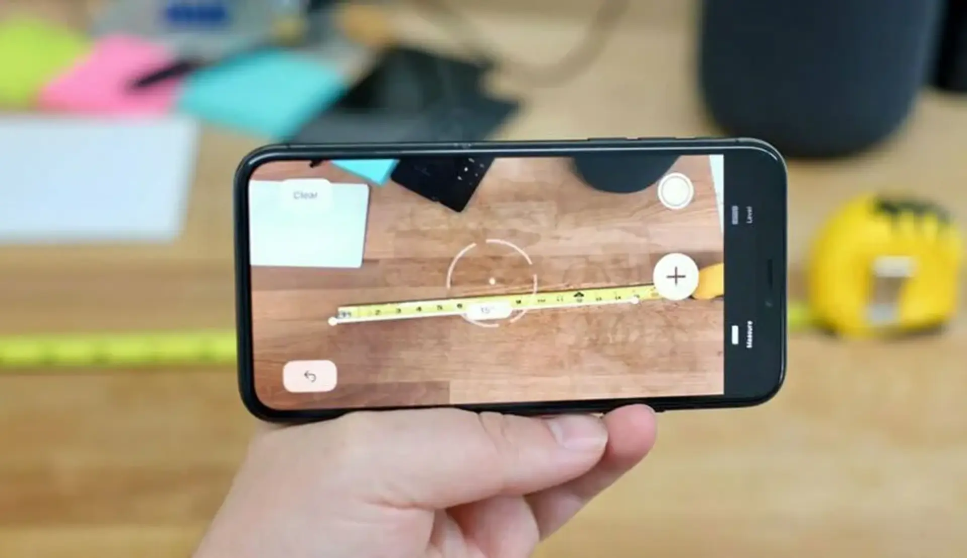 چگونه از برنامه اندازه‌ گیری واقعیت افزوده در iOS 12 استفاده کنیم؟