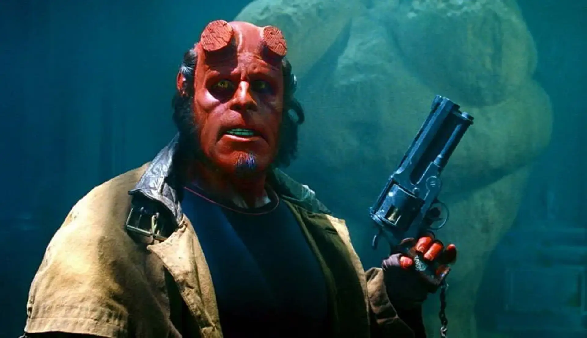 اولین پوستر بازسازی فیلم Hellboy منتشر شد