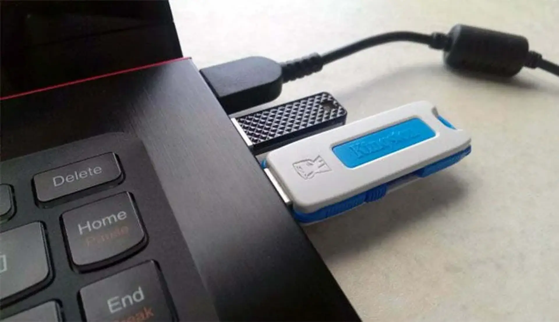 چگونه پورت USB از کار افتاده را درست کنیم؟