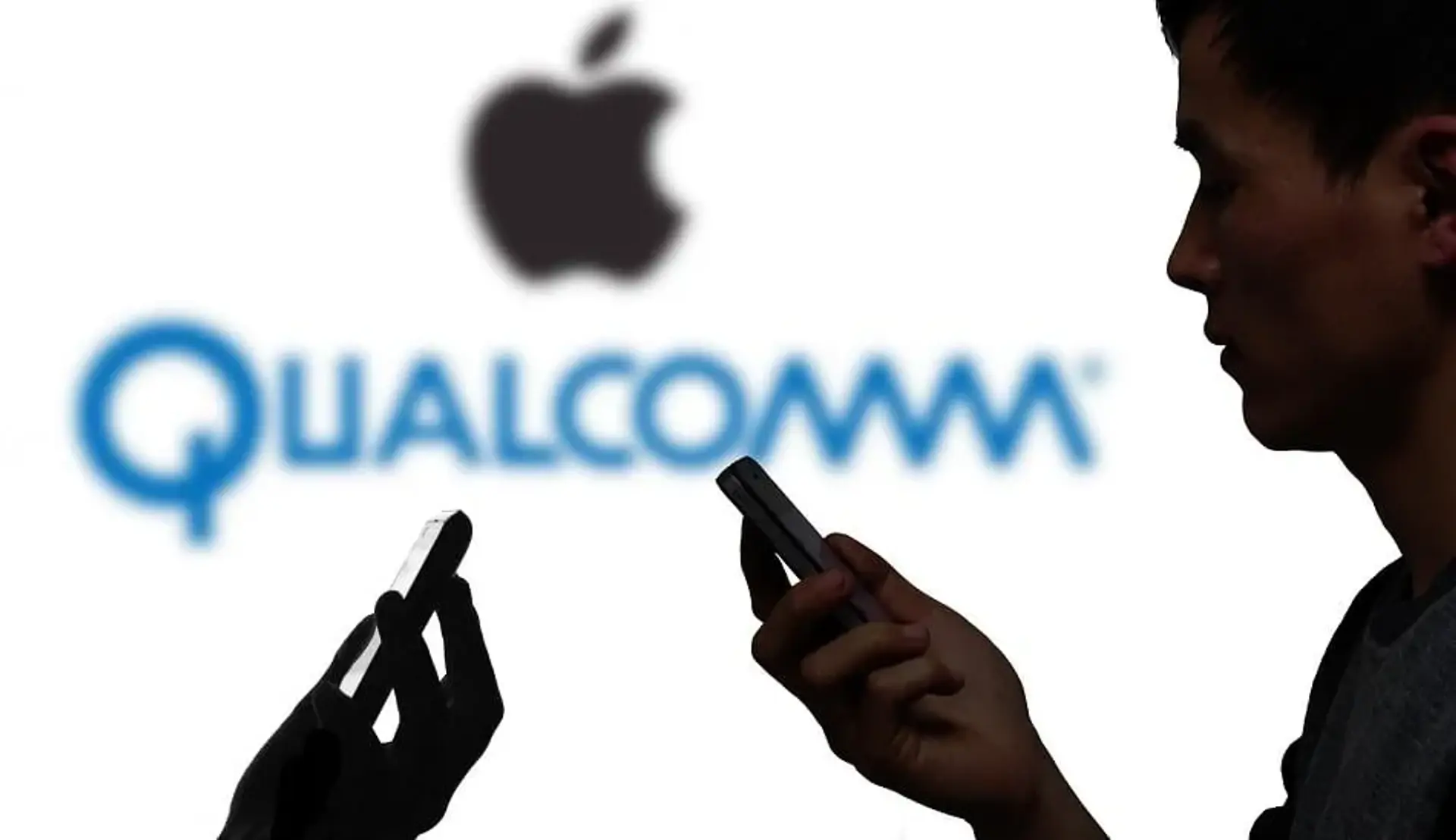 کوالکام می گوید اپل با وجود بروزرسانی iOS هنوز هم حکم دادگاه چین را نقض می کند