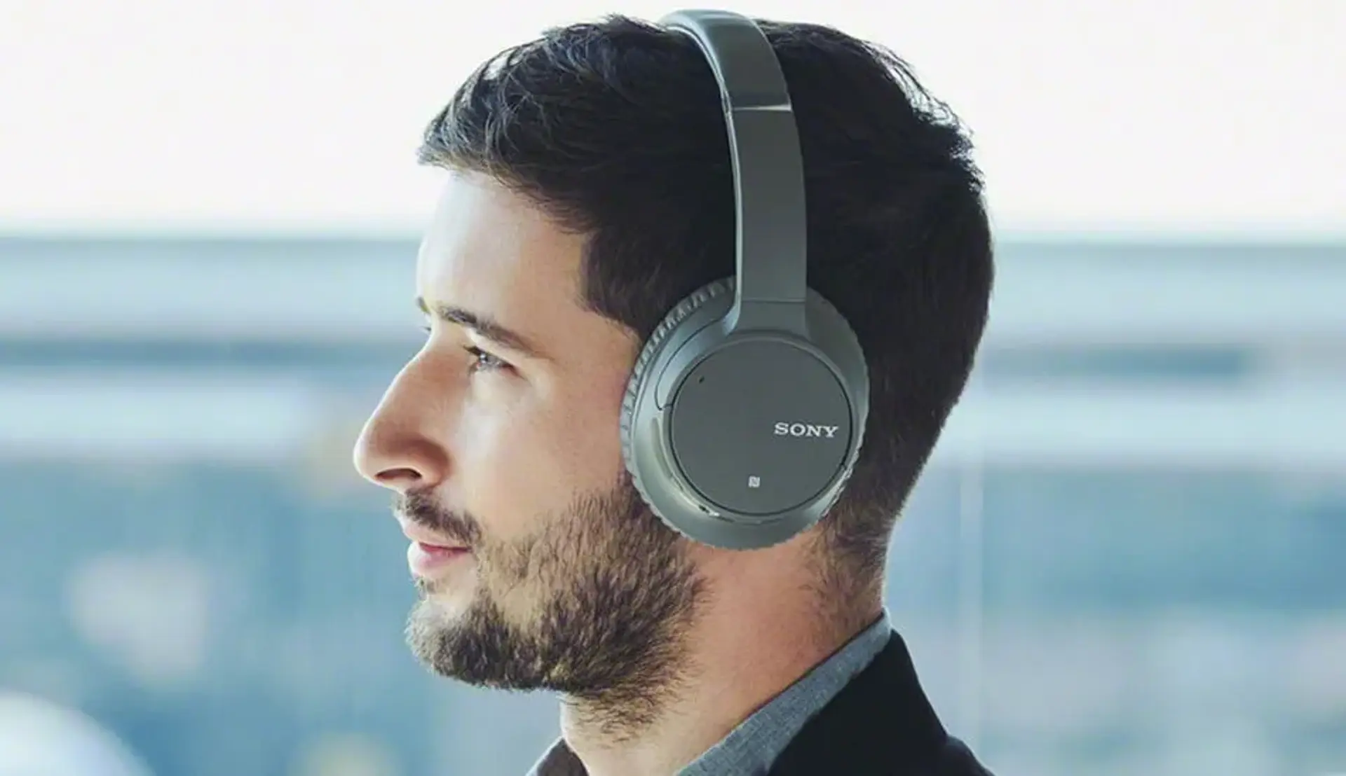 هدفون WH-CH700N سونی از هوش مصنوعی برای از بین بردن نویز استفاده می‌کند