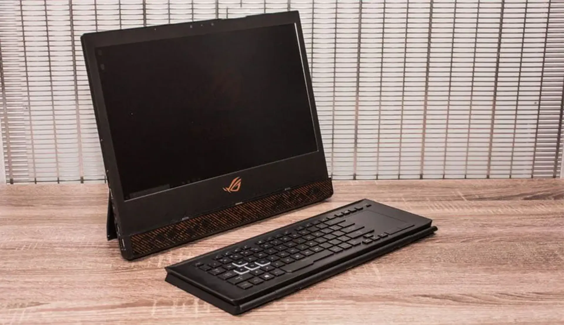 لپ تاپ گیمینگ ROG Mothership ایسوس رونمایی شد (CES 2019)