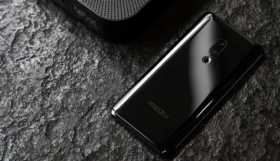 میزو زیرو افتخار اولین گوشی بدون پورت جهان را نصیب خود کرد