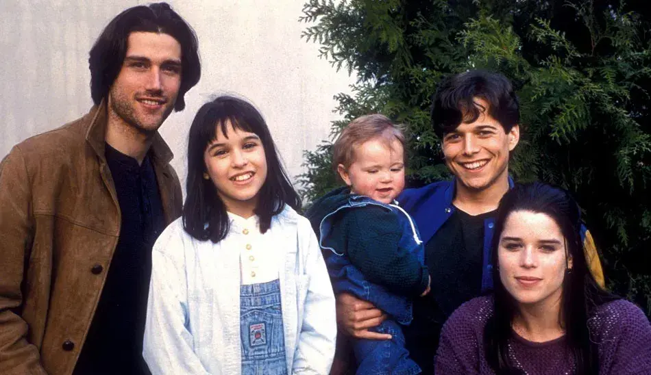 شبکه Freeform ساخت ریبوت مجموعه Party of Five را تایید کرد