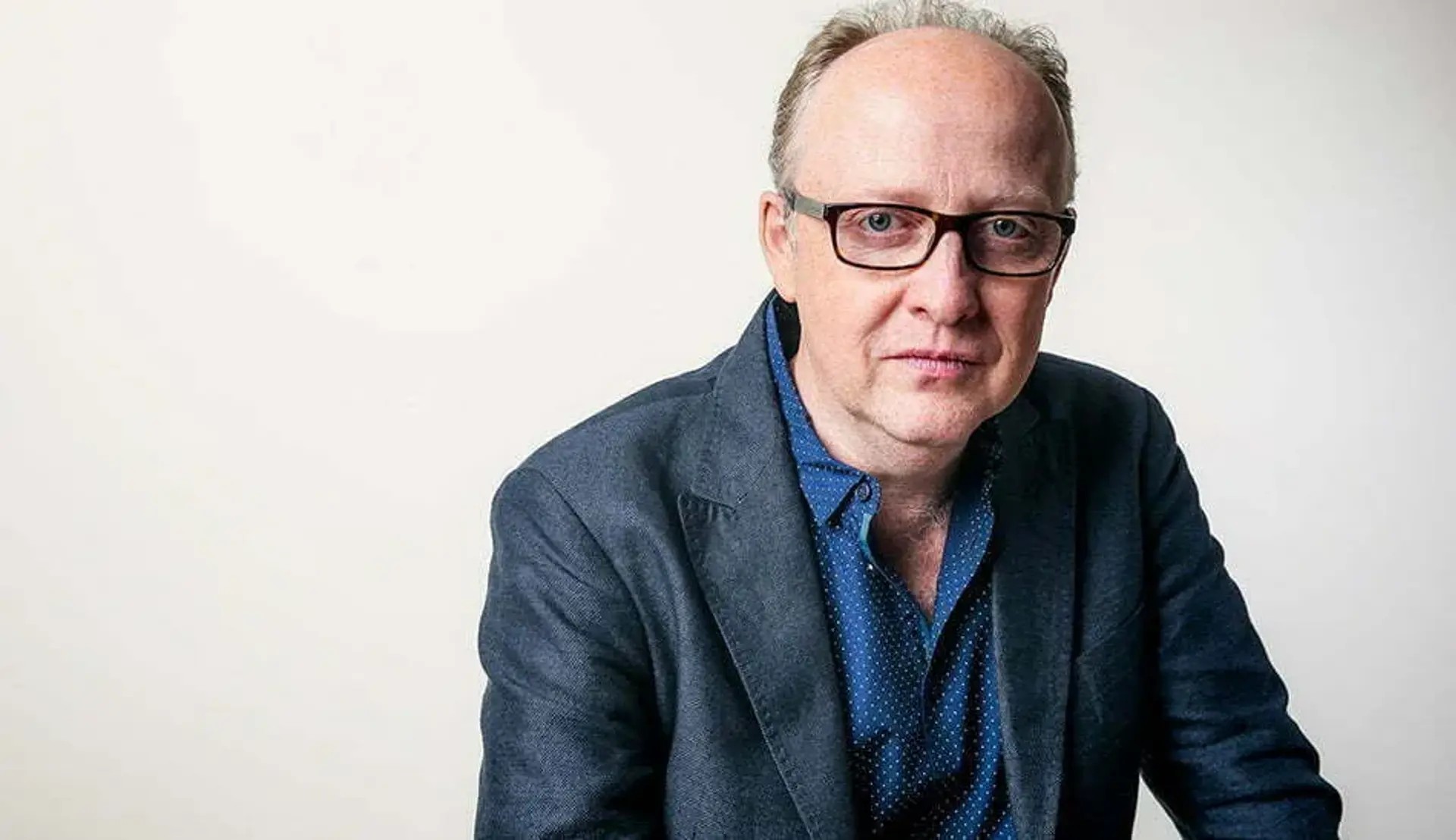 کارگردان فیلم Enola Holmes با بازی میلی بابی براون مشخص شد