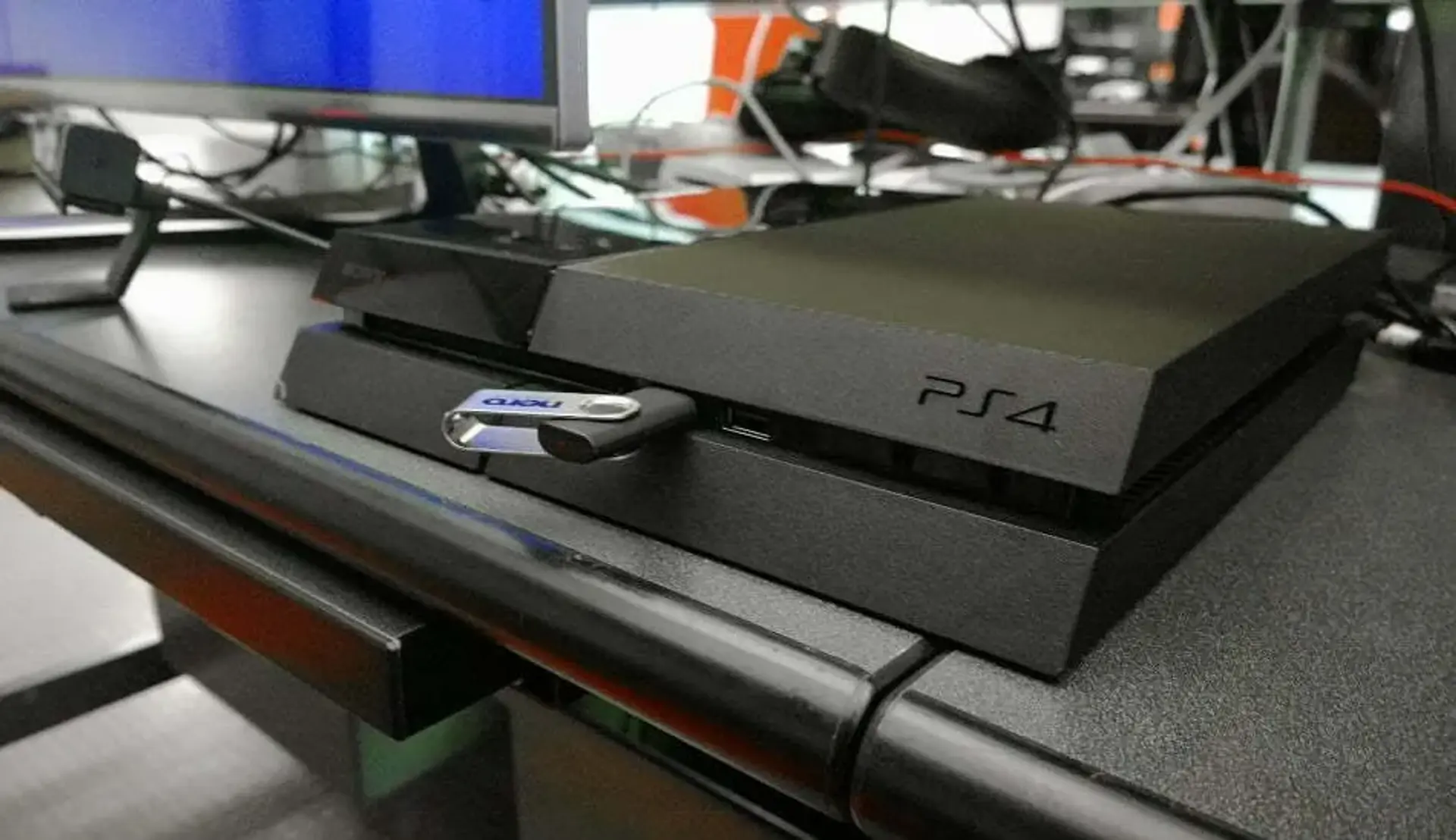 چگونه فضای هارد دیسک PS4 را مدیریت کنیم‌؟