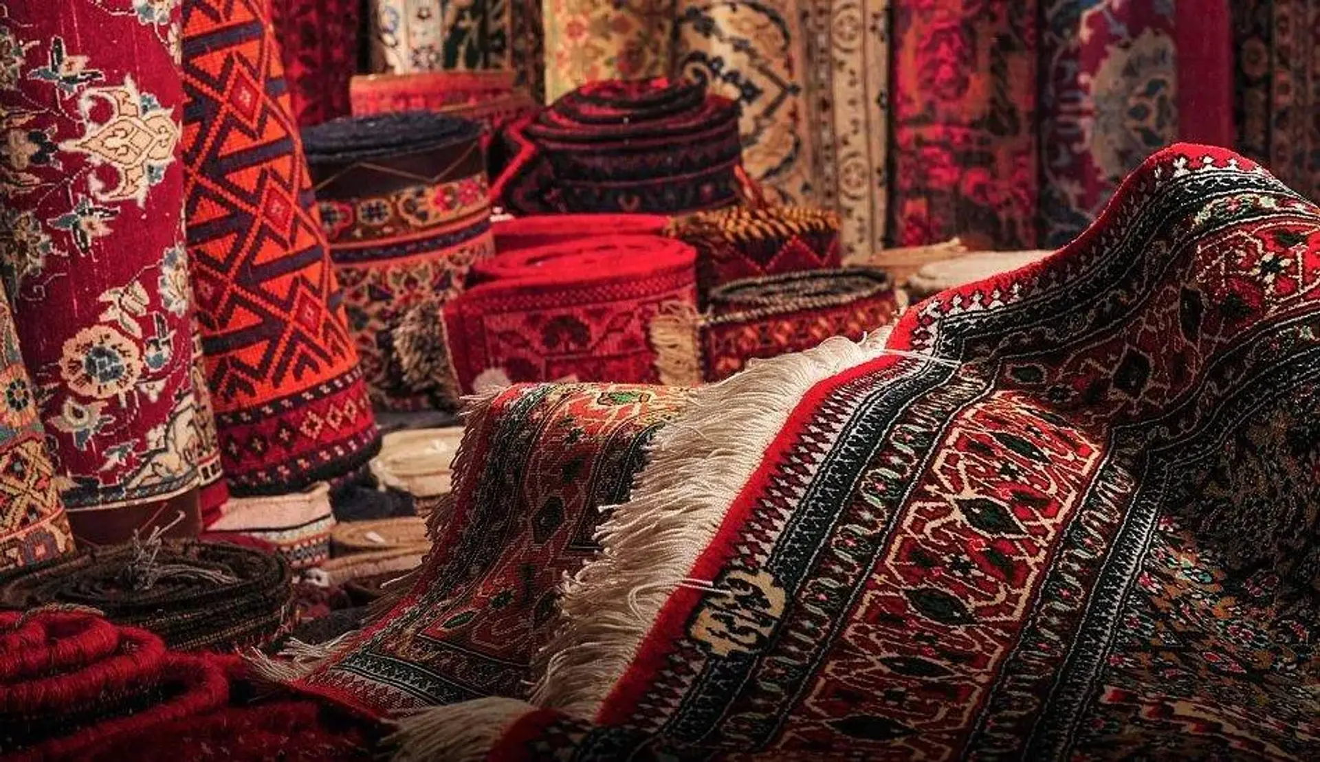 راهنمای خرید فرش ؛ نکاتی که قبل از خرید فرش ماشینی باید بدانید