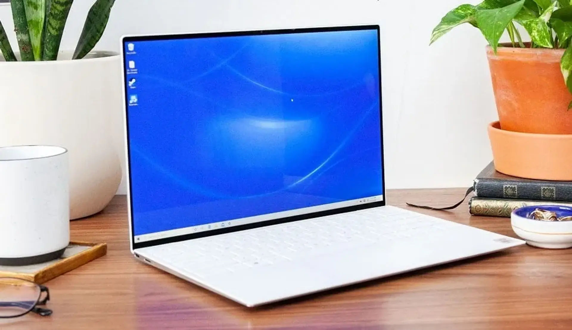 بررسی لپ تاپ دل XPS 13 مدل 2020 ؛ فرزند خوش قیافه و بد صدای دل