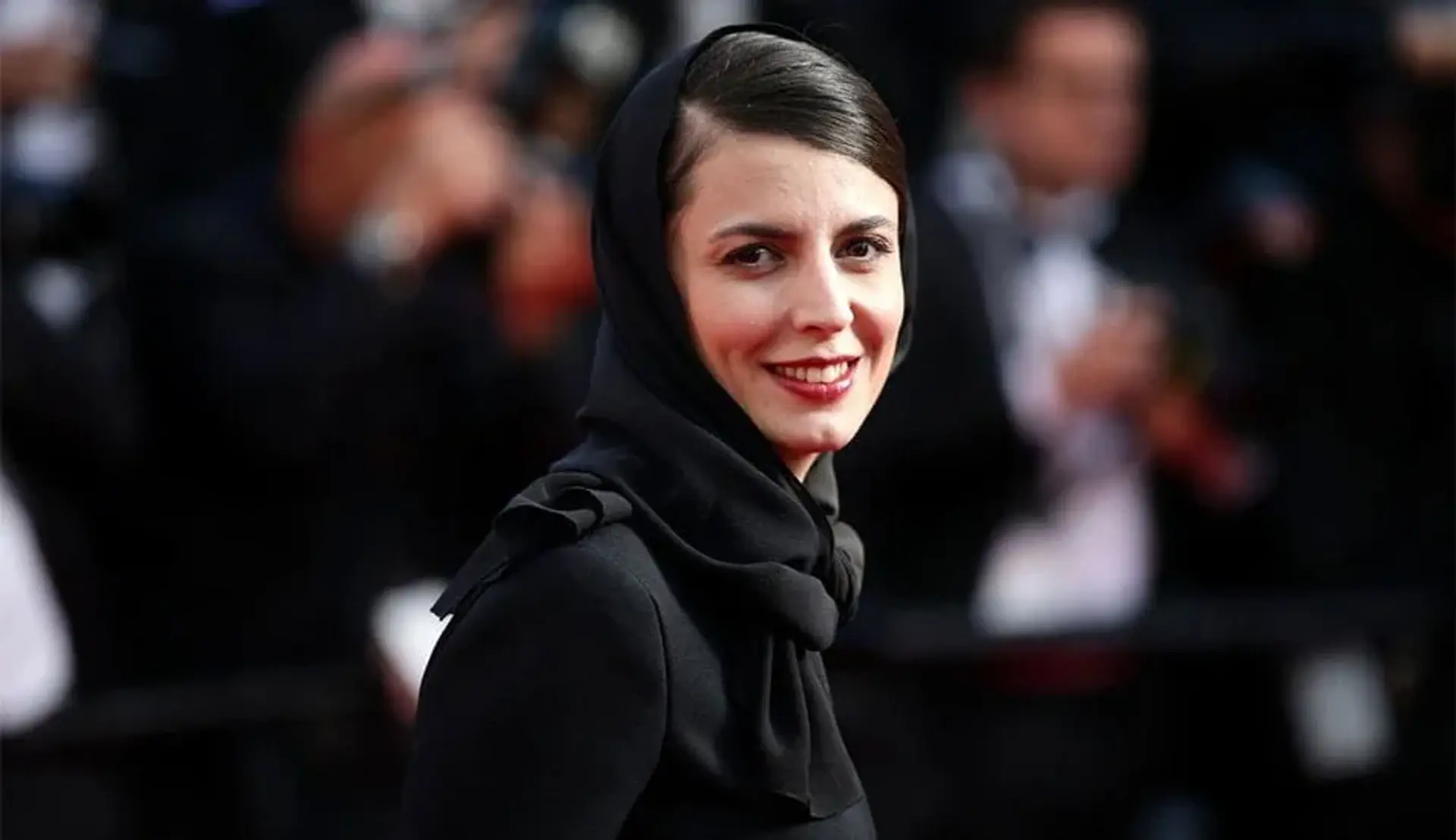 شیطنت کاربران ایرانی در IMDB ؛ لیلا حاتمی و محمدرضا شریفی نیا در فیلم ترنس مالیک