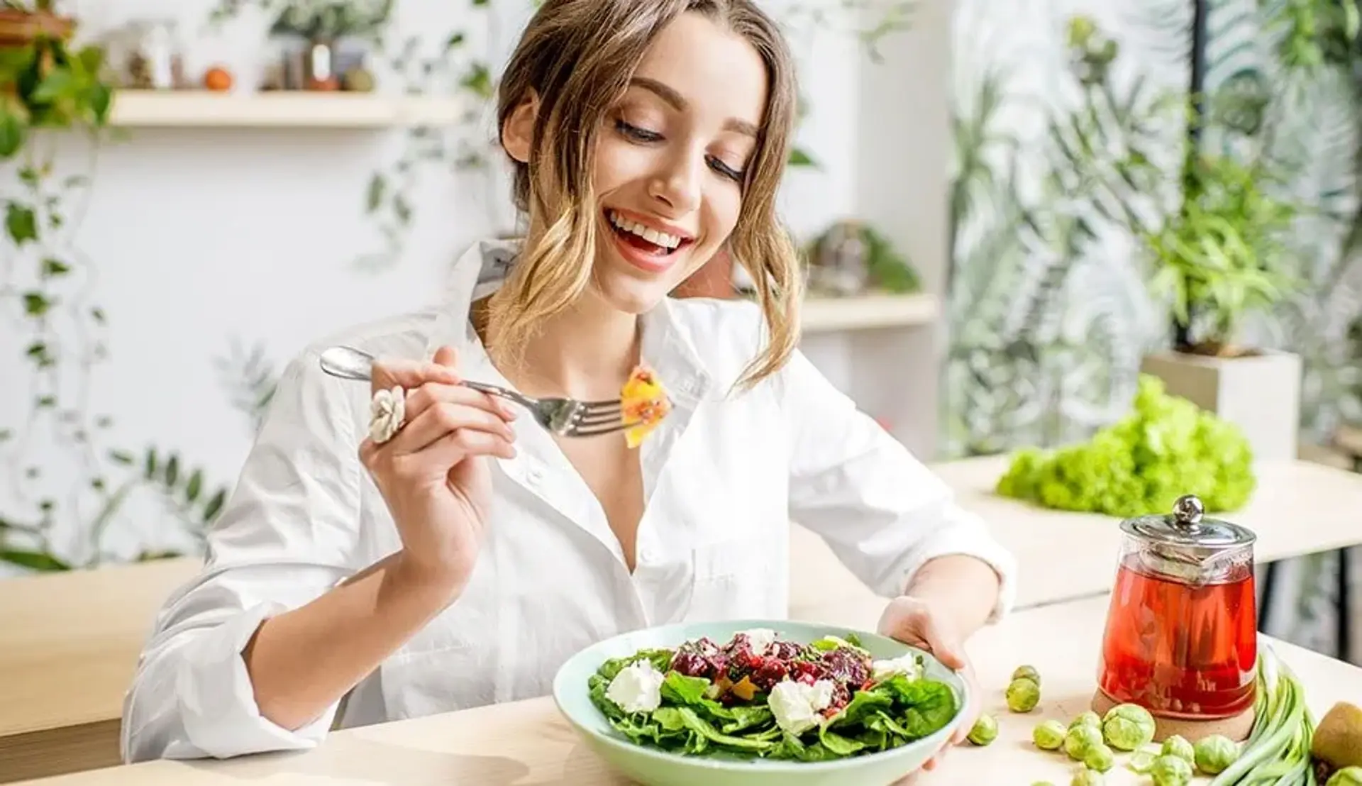همه چیز درباره گیاه خواری ؛ انواع و مزایای گیاه خواری