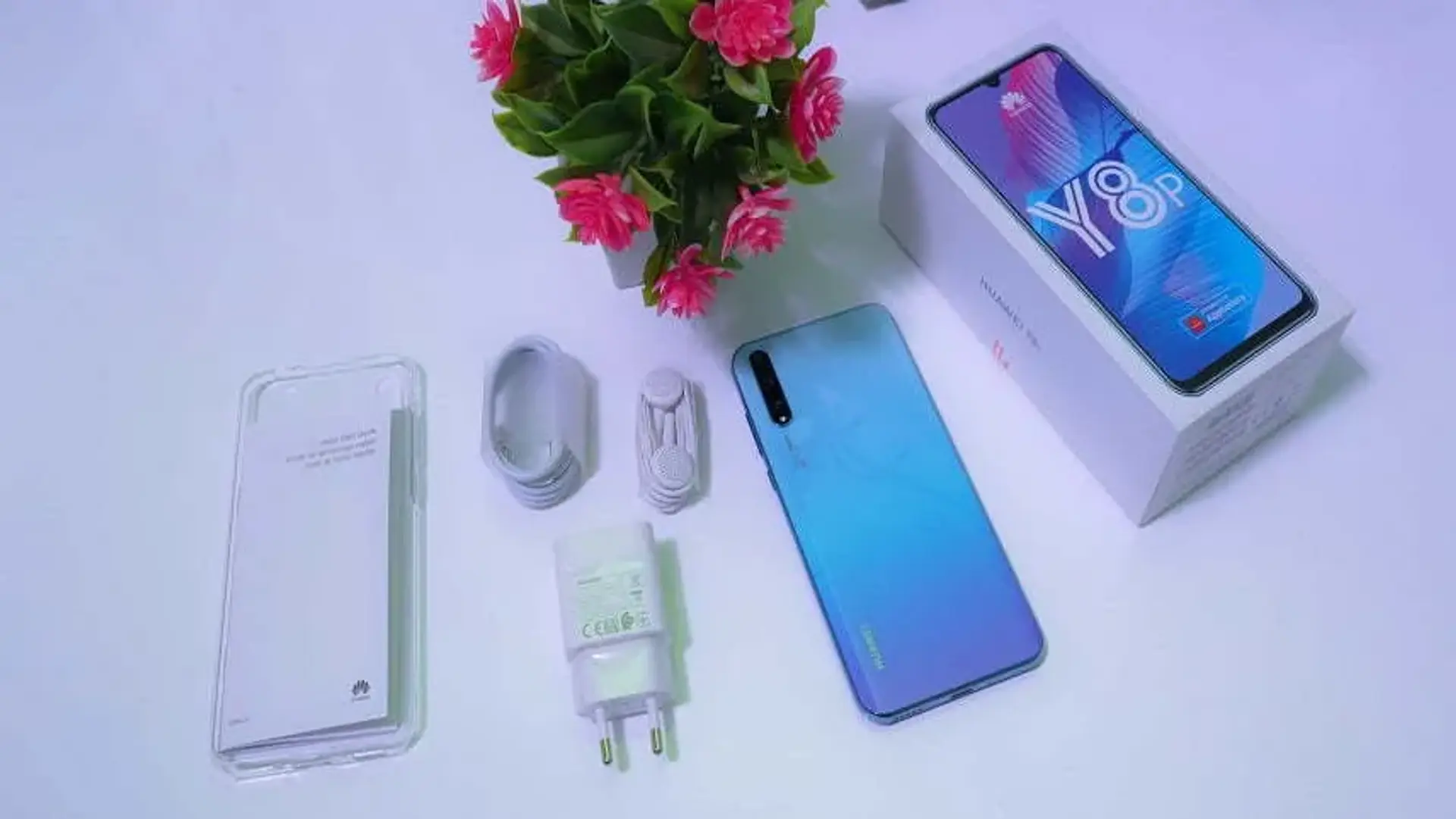 بررسی گوشی هواوی Y8p ؛ مشخصات فنی، سخت افزار، دوربین و قیمت