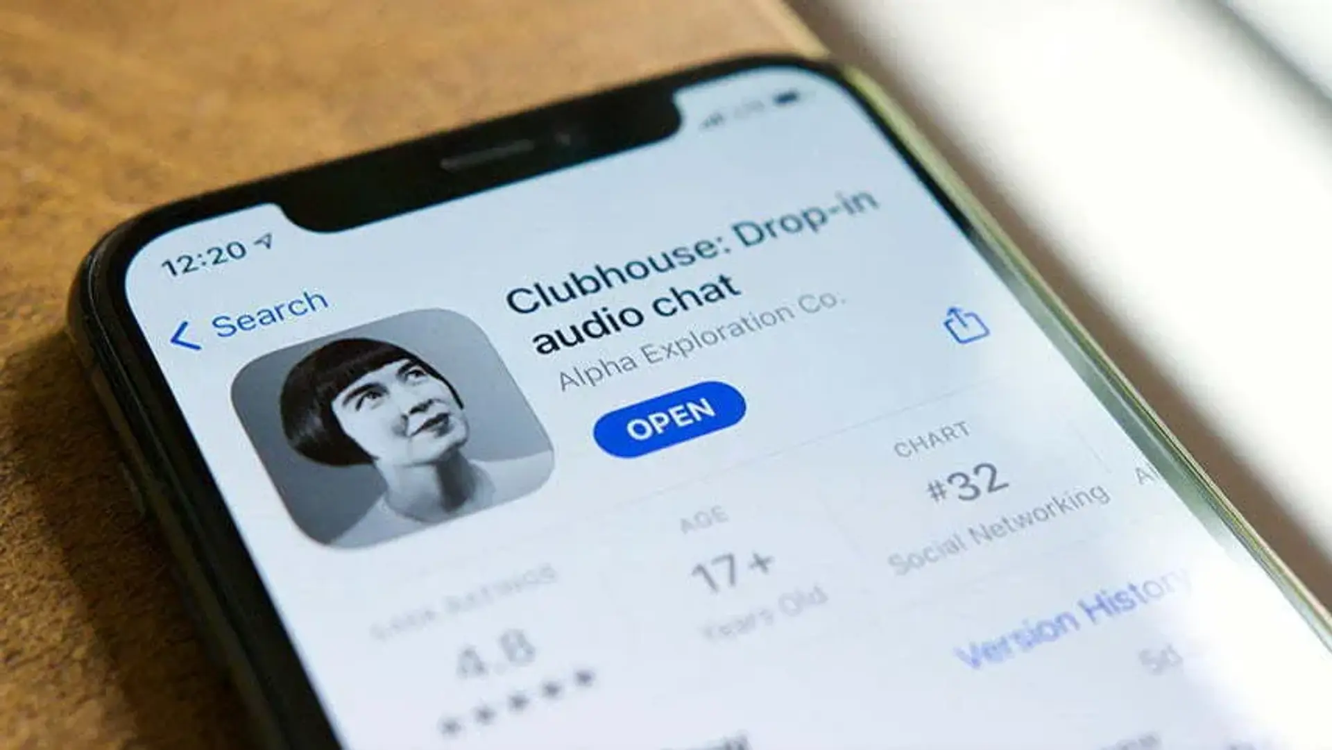 آموزش اپلیکیشن کلاب هاوس (Clubhouse) | چطور چت صوتی بهتری داشته باشیم؟