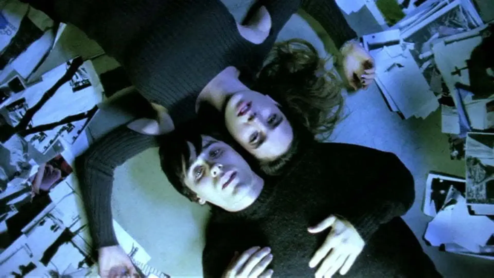 دانلود فیلم مرثیه ای برای یک رویا (Requiem for a Dream) | فیلمی تکان دهنده در مورد اعتیاد