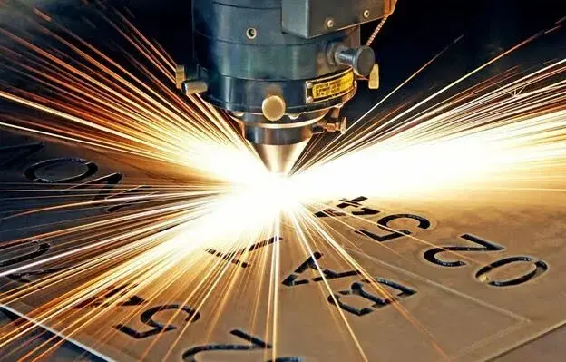 آشنایی با خدمات برش لیزر برنج در پارسیان لیزر